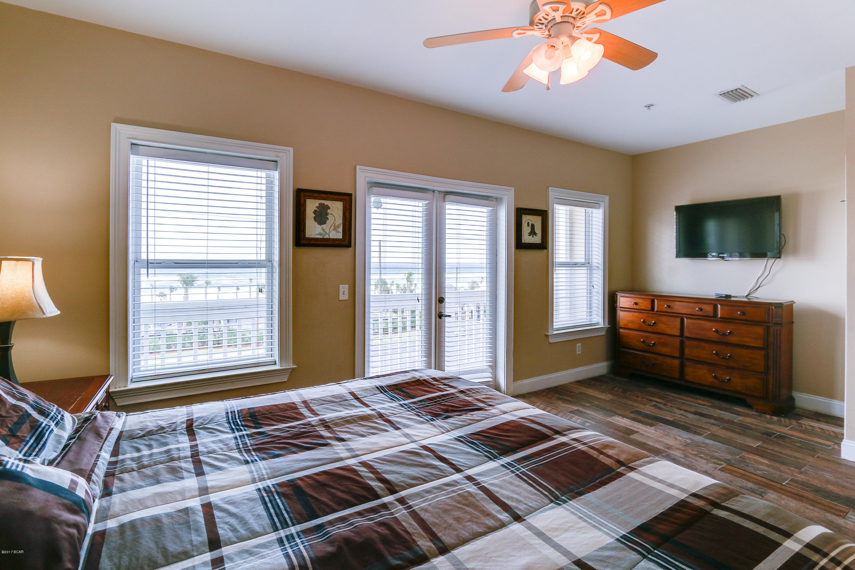 Bahama Beach Villas - Residential