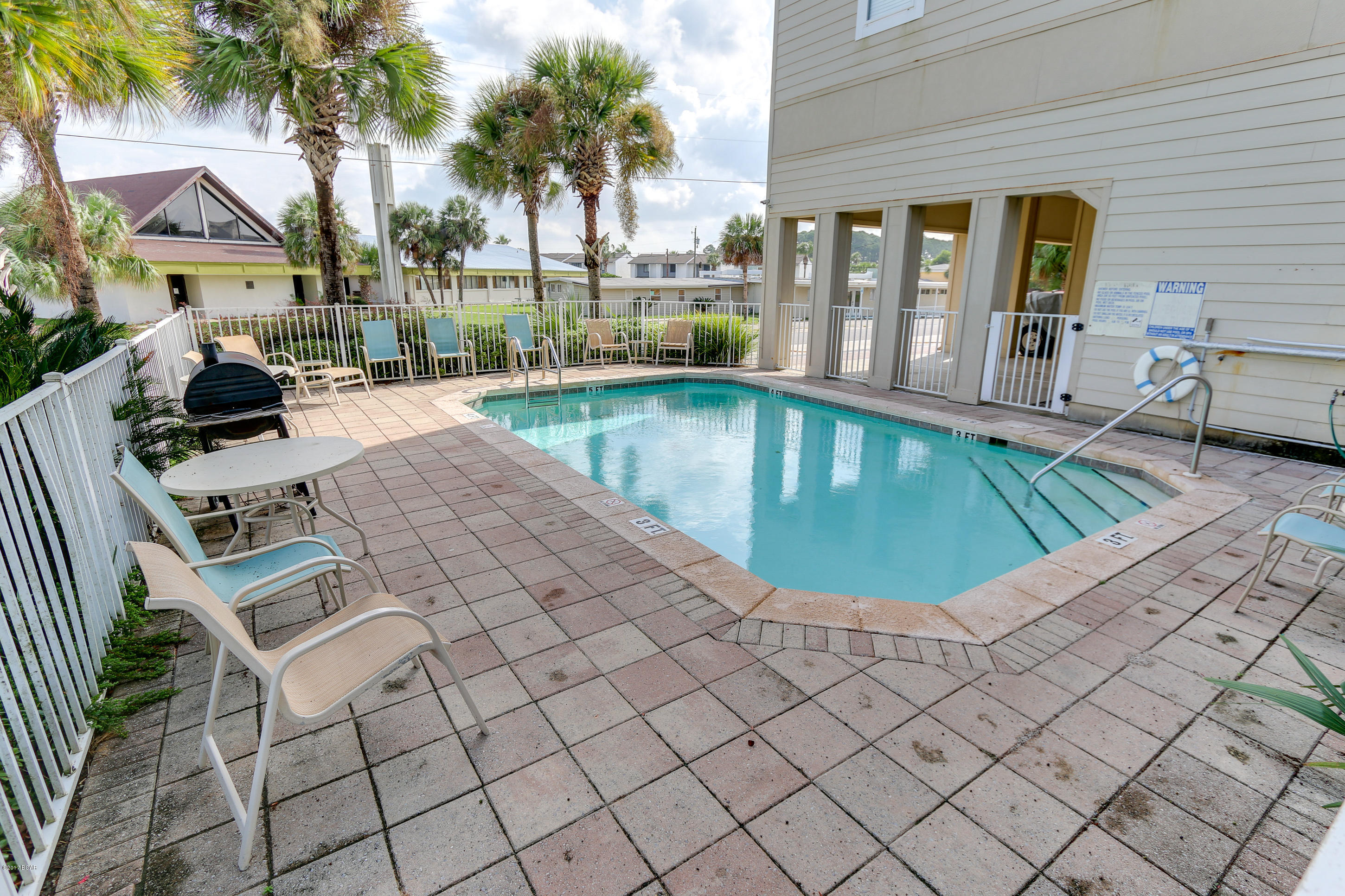 Bahama Beach Villas - Residential