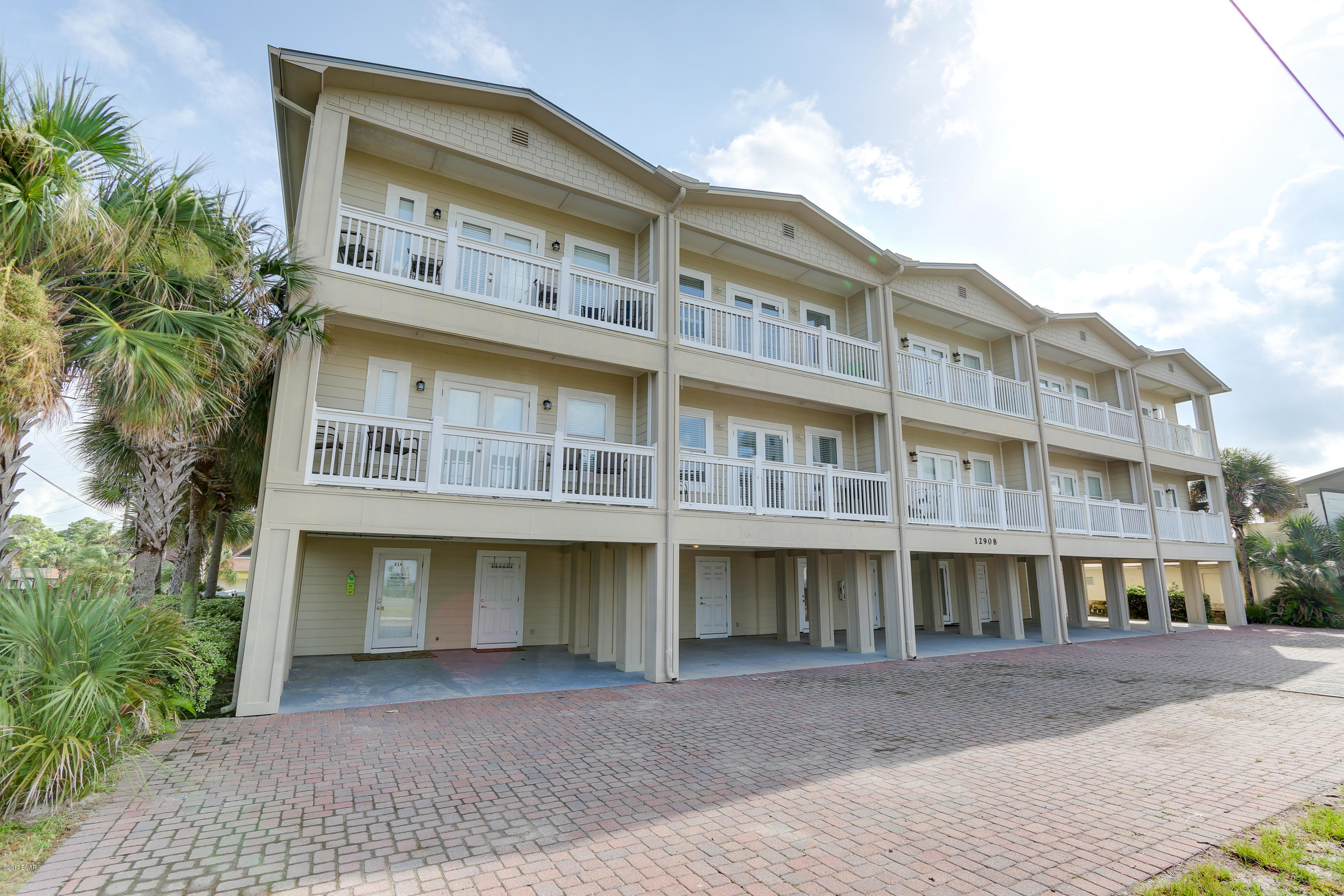 Bahama Beach Villas - Residential