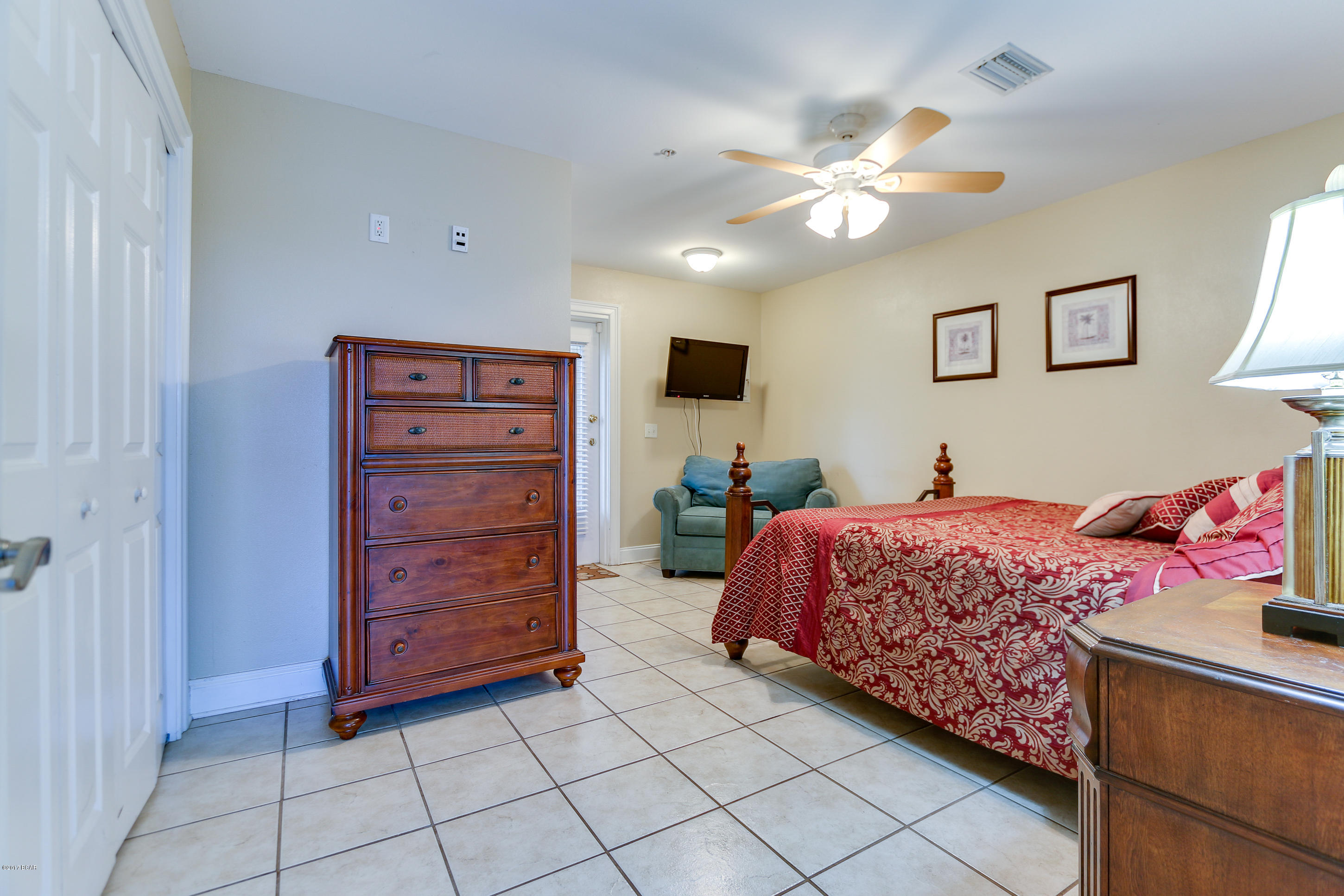 Bahama Beach Villas - Residential