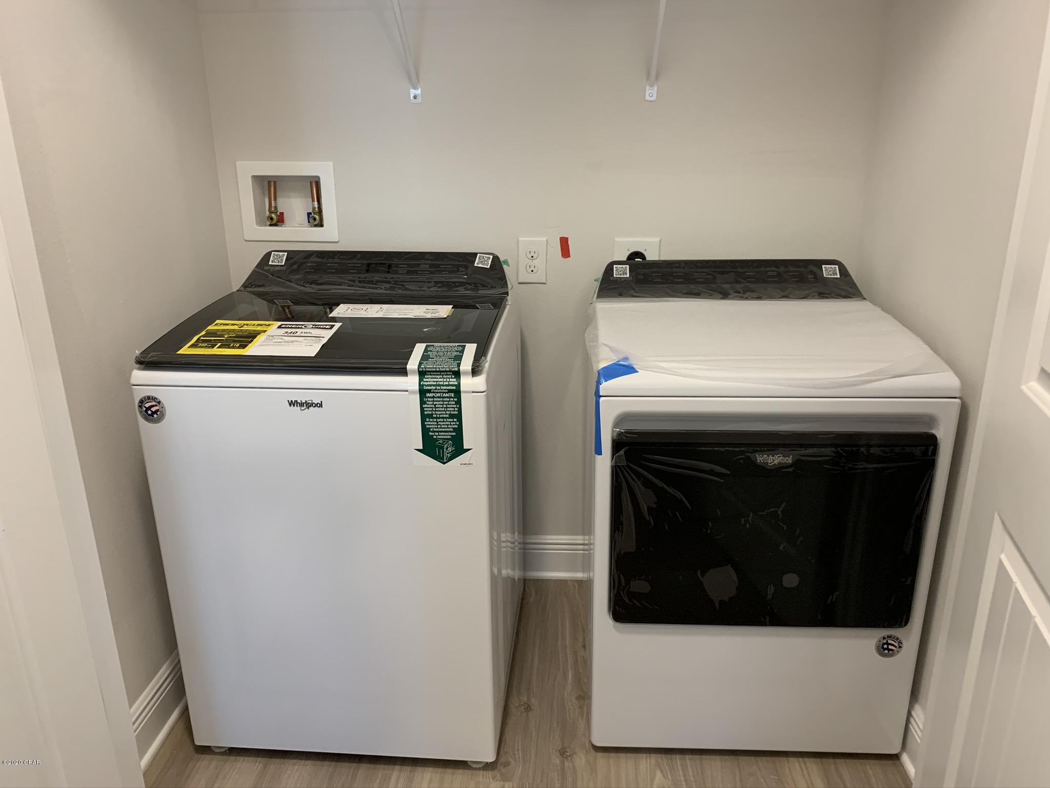 Hathaway Townhomes - Residential Lease