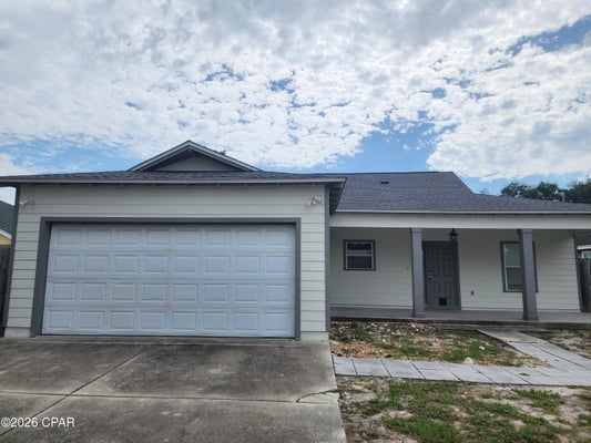 121 S WELLS ST, PANAMA CITY BEACH, FL 32413 - Image e54d4ef5f0bfeefe0ce17e9eb448ccb8/910415397