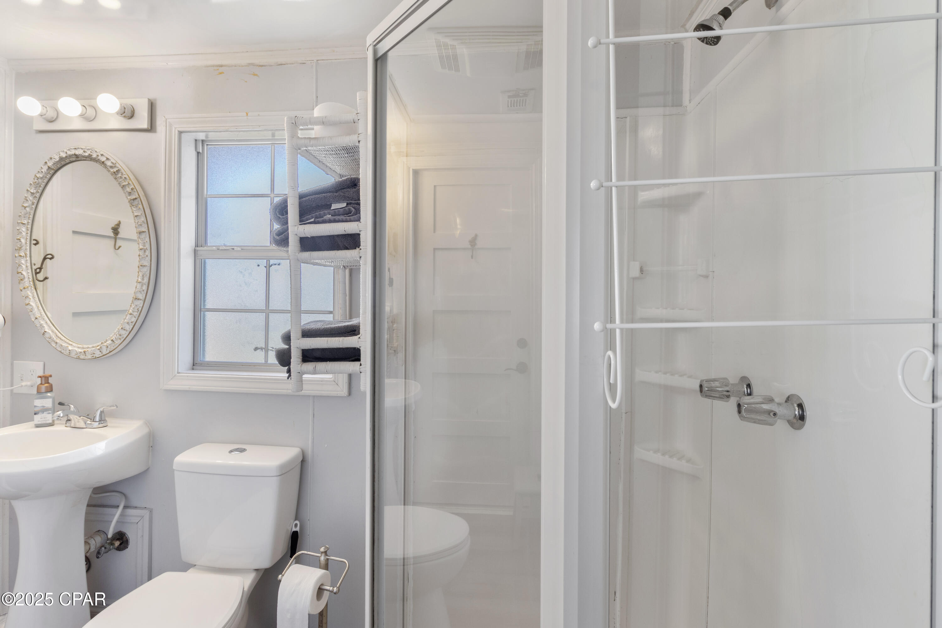 Laguna Beach Estates 5th Add - Residential