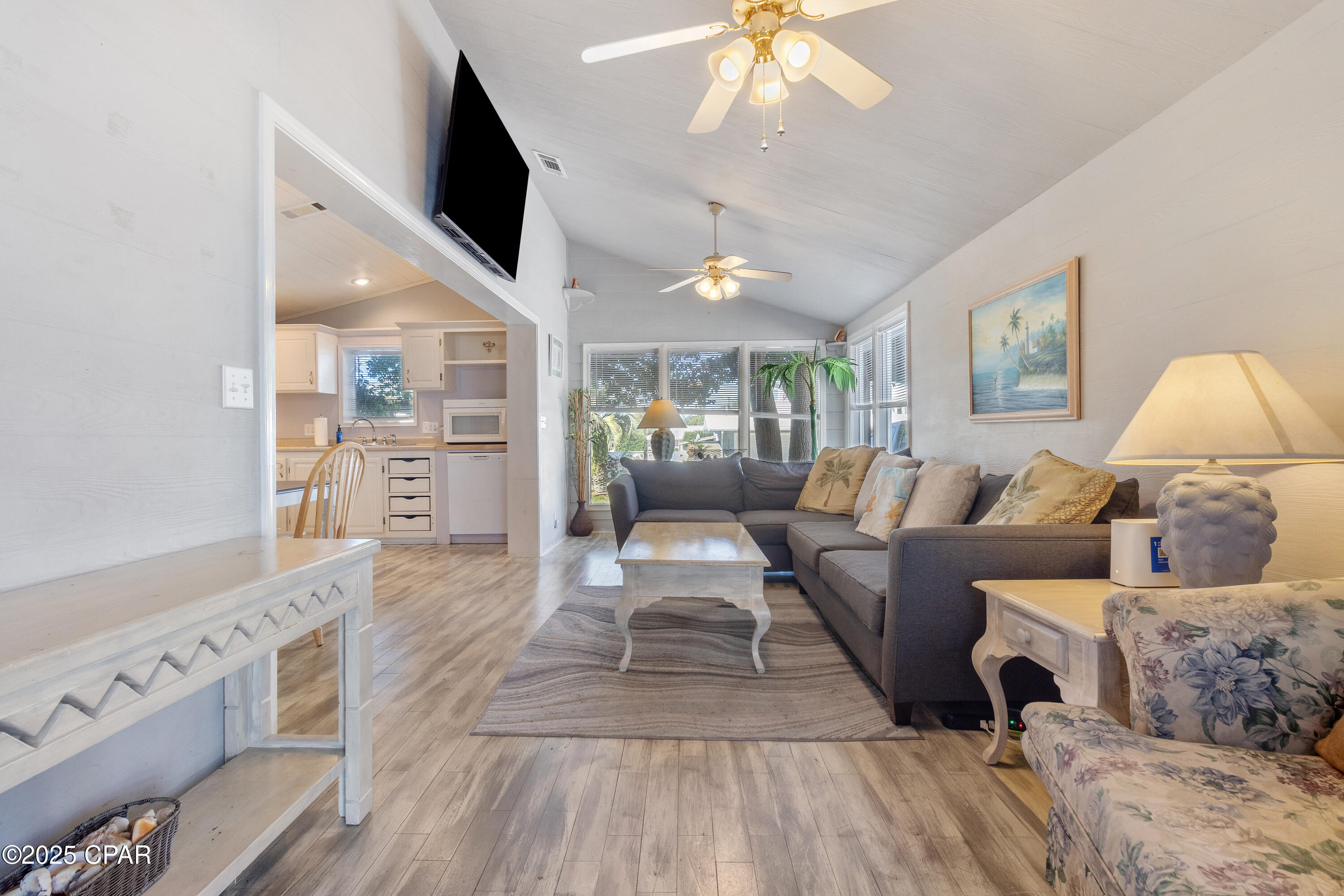 Laguna Beach Estates 5th Add - Residential