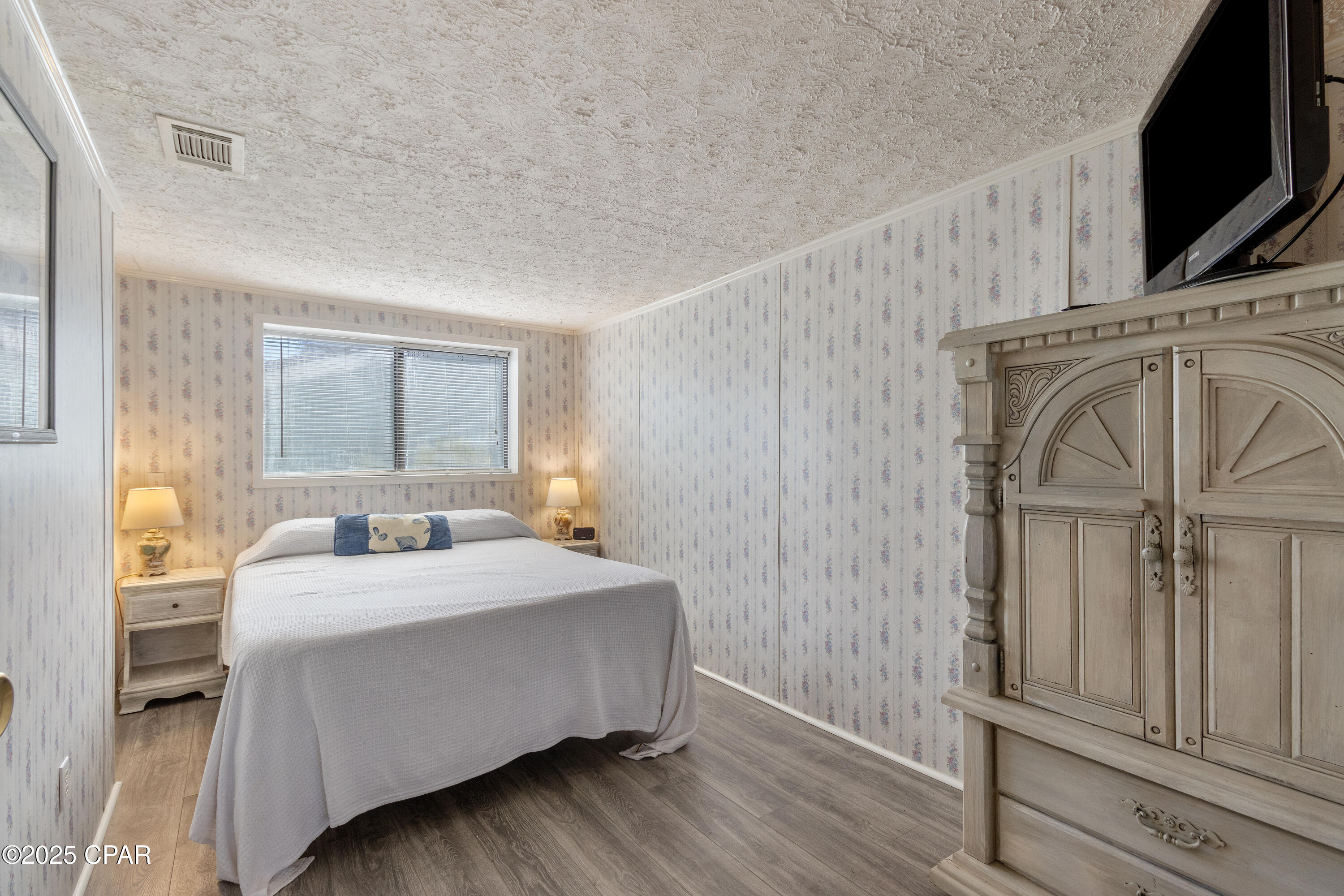 Laguna Beach Estates 5th Add - Residential