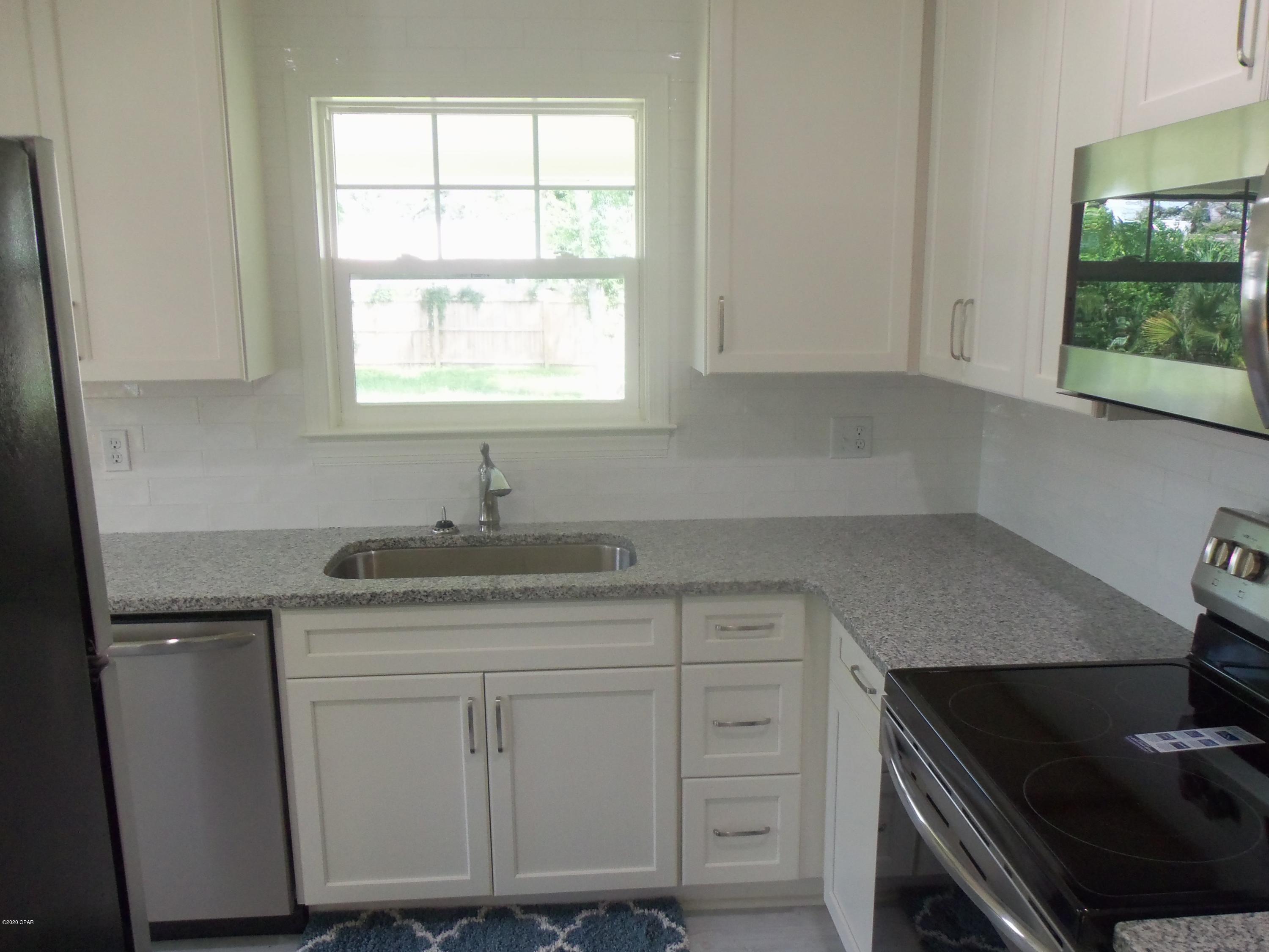 Cove Terrace 2nd Add - Residential