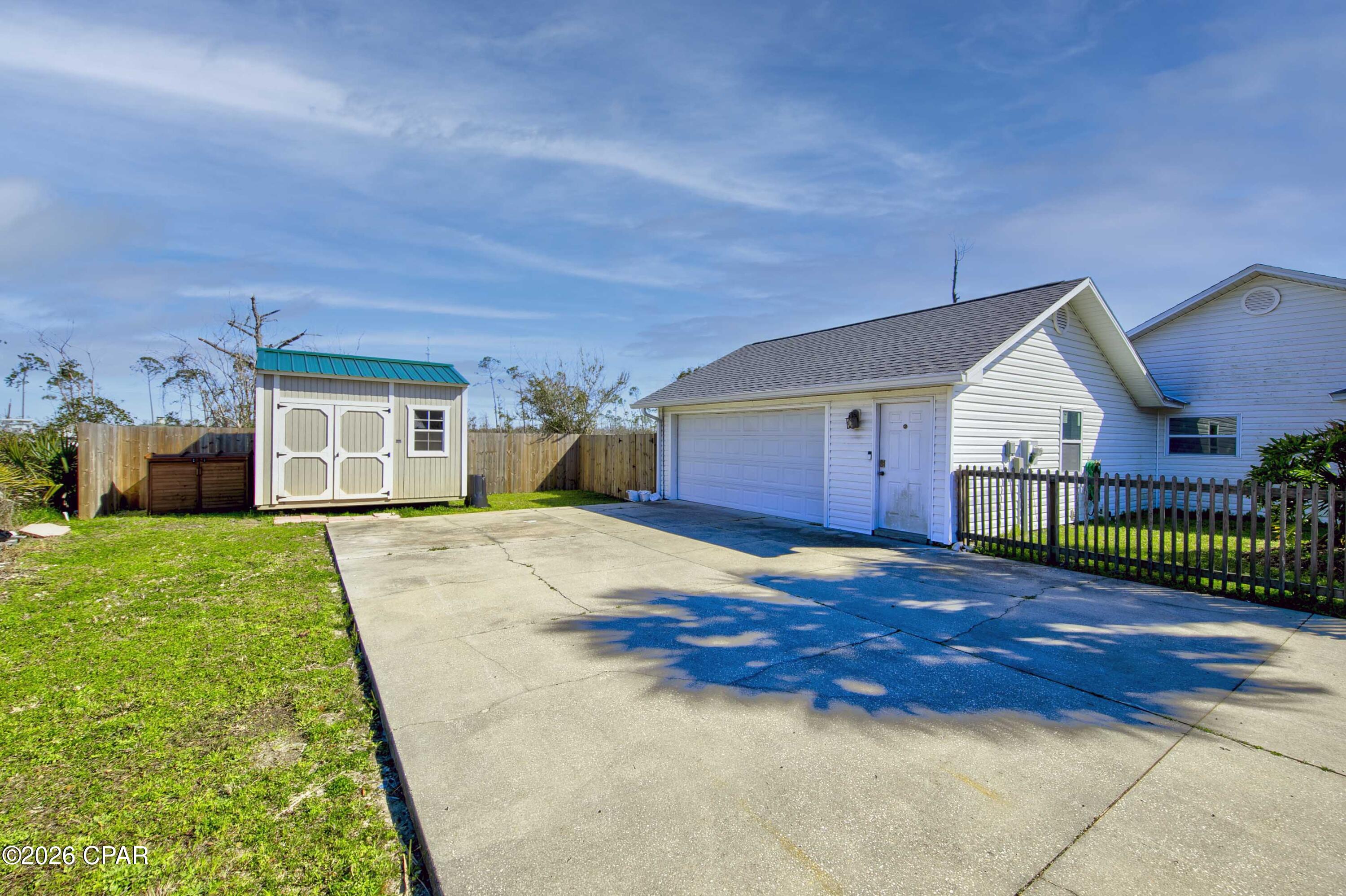 [No Recorded Subdiv] - Residential Lease