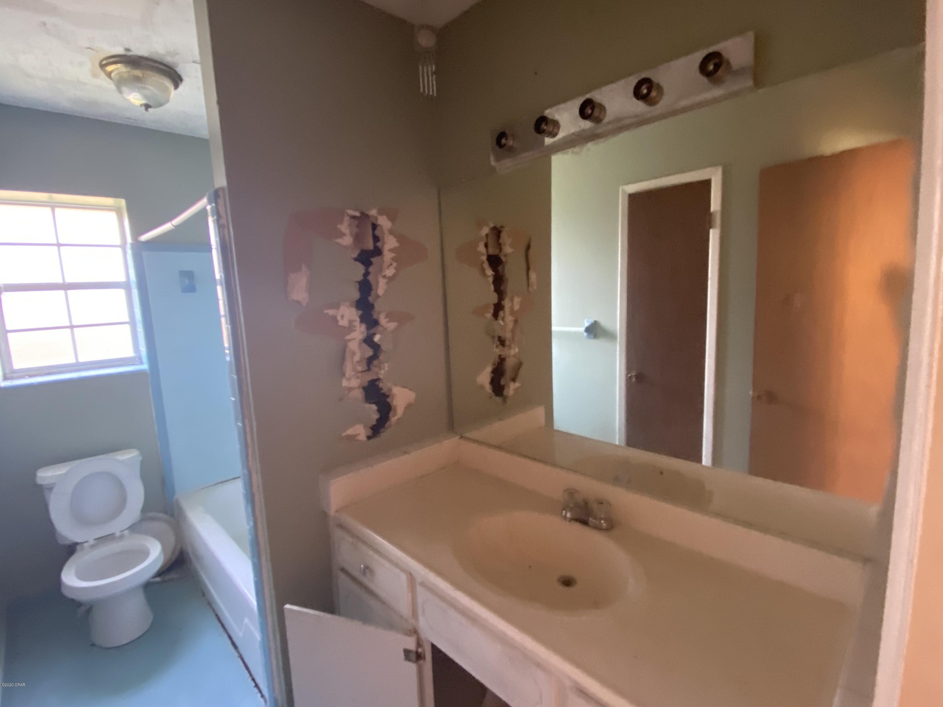 East Bay Park - Residential