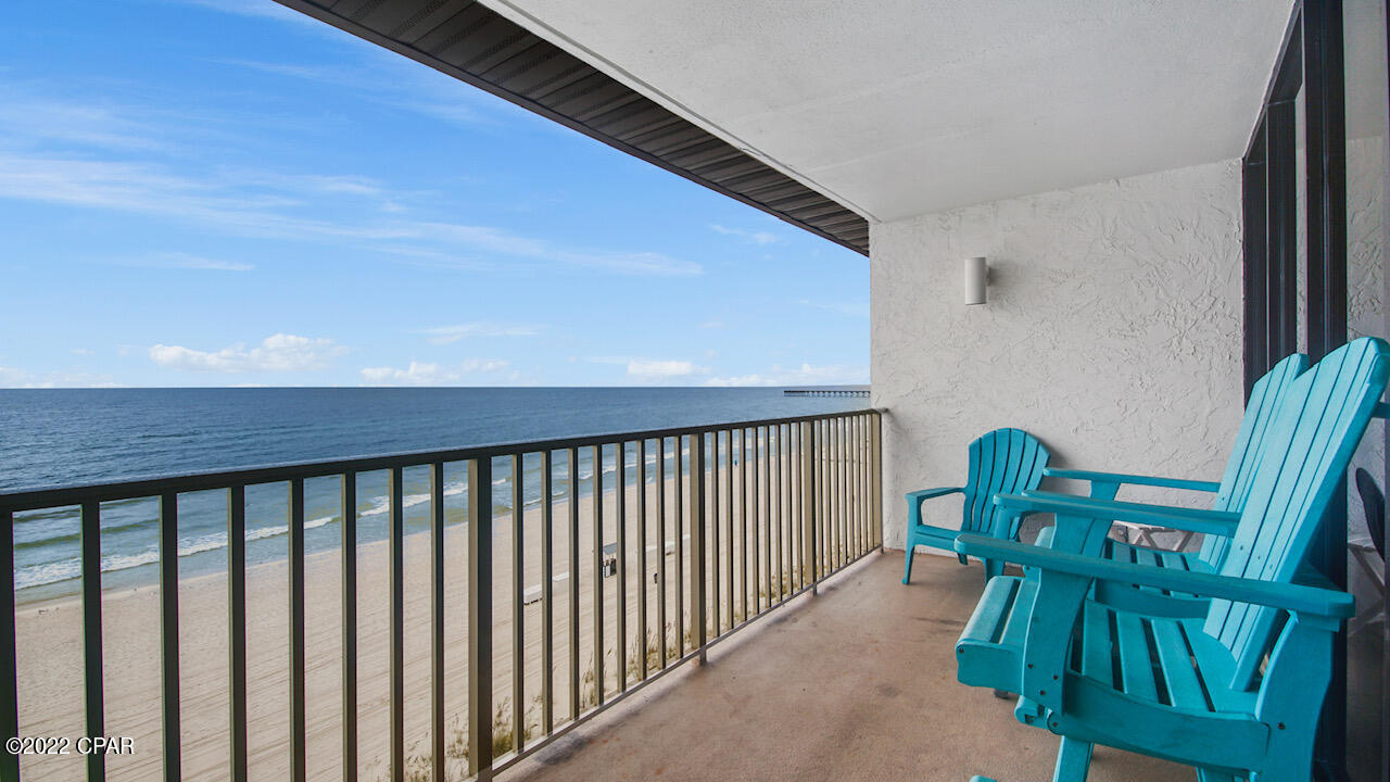 Leeward/Windward Condo - Residential