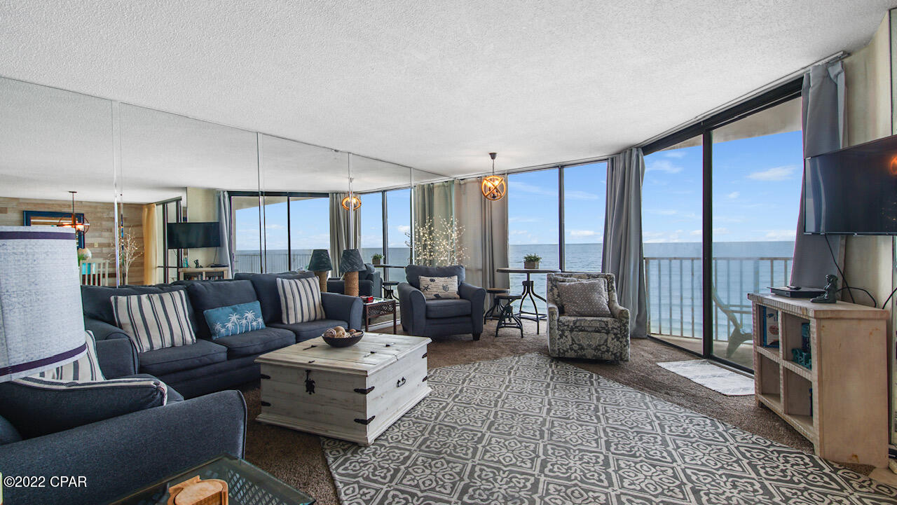 Leeward/Windward Condo - Residential