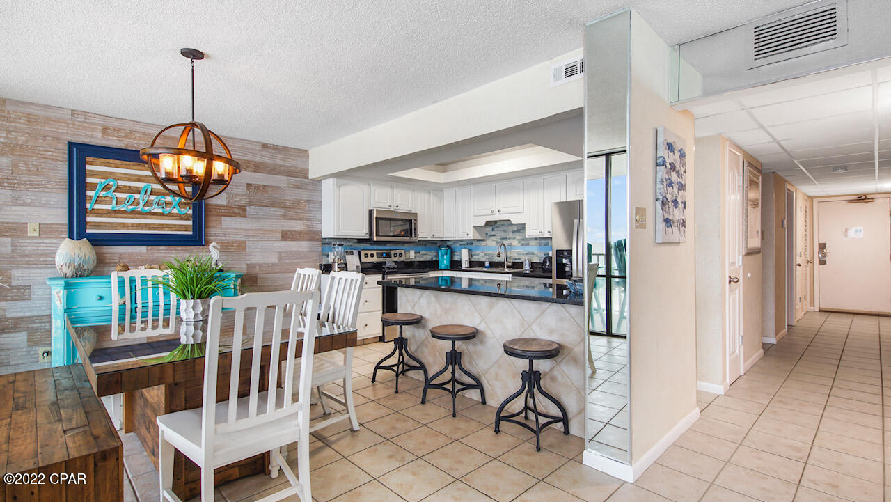 Leeward/Windward Condo - Residential