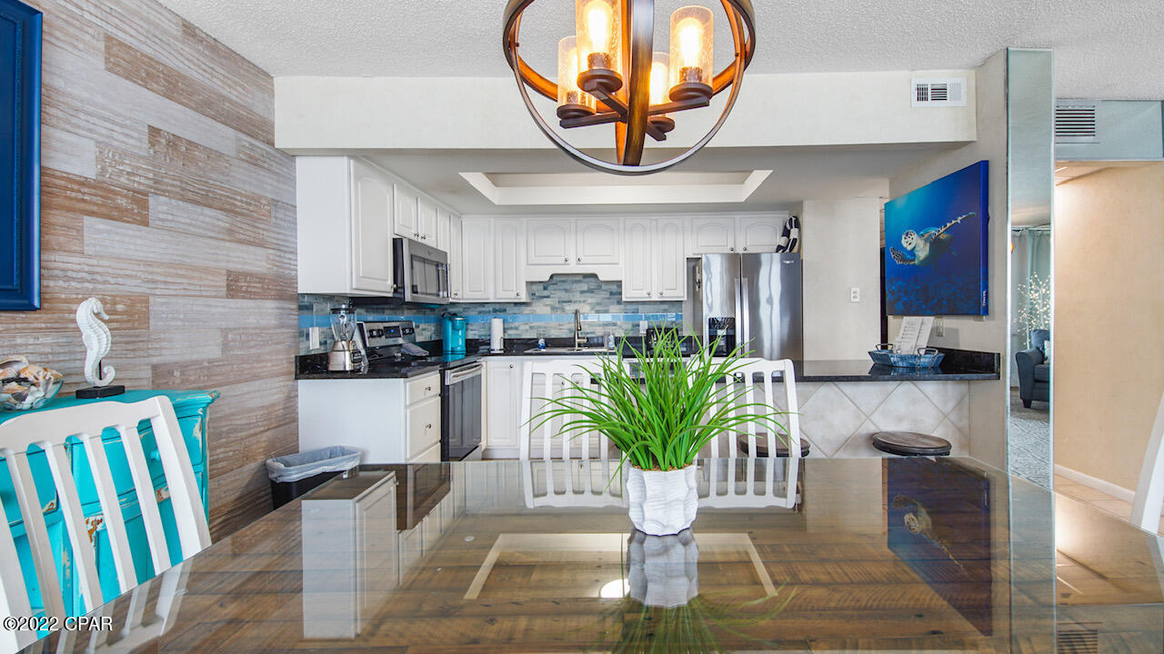 Leeward/Windward Condo - Residential