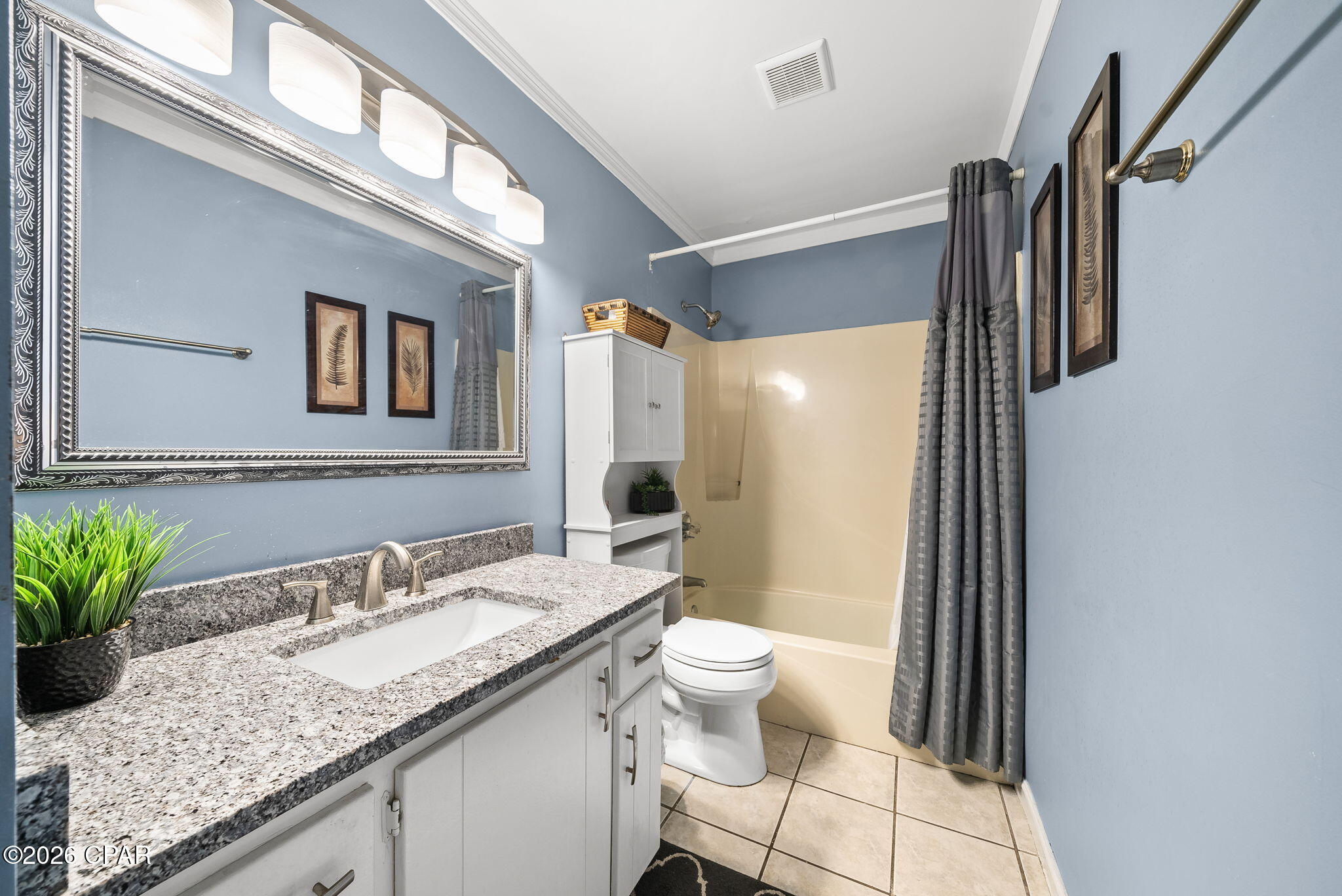 El Centro Villas Ph 1 - Residential