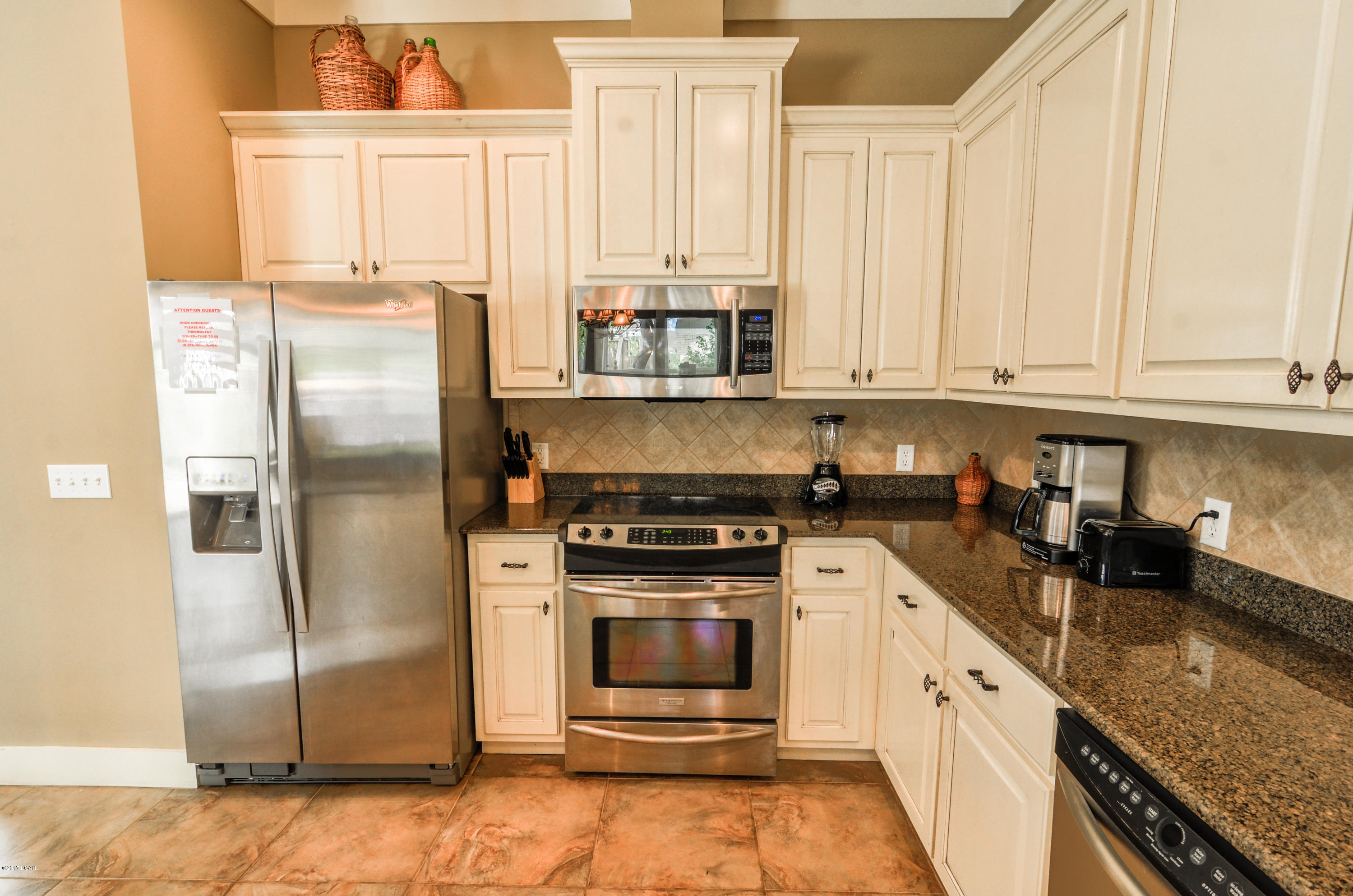 La Valencia Beach Resort - Residential