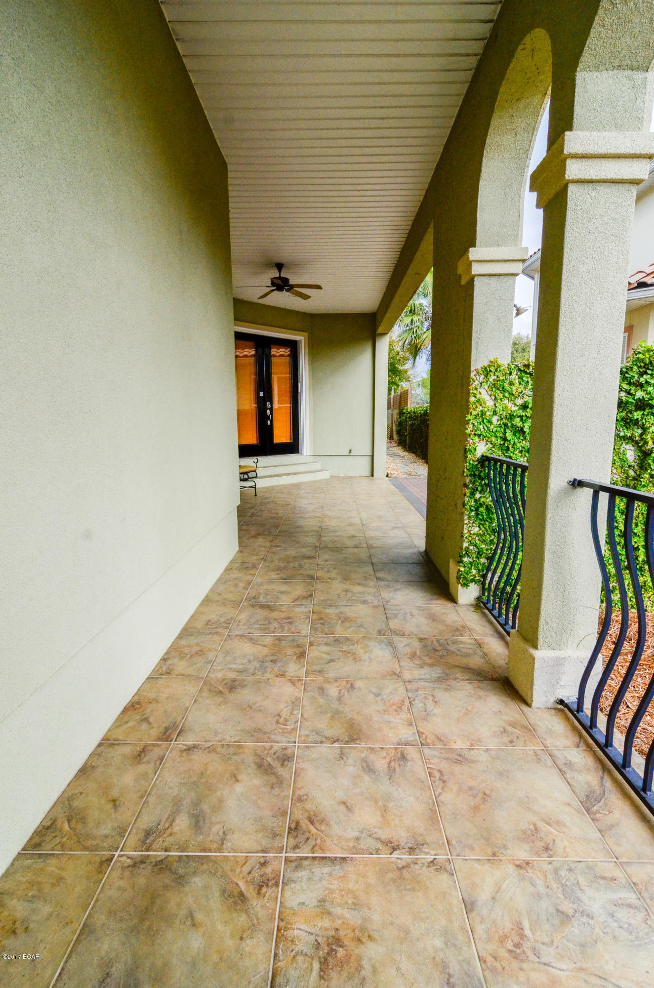 La Valencia Beach Resort - Residential