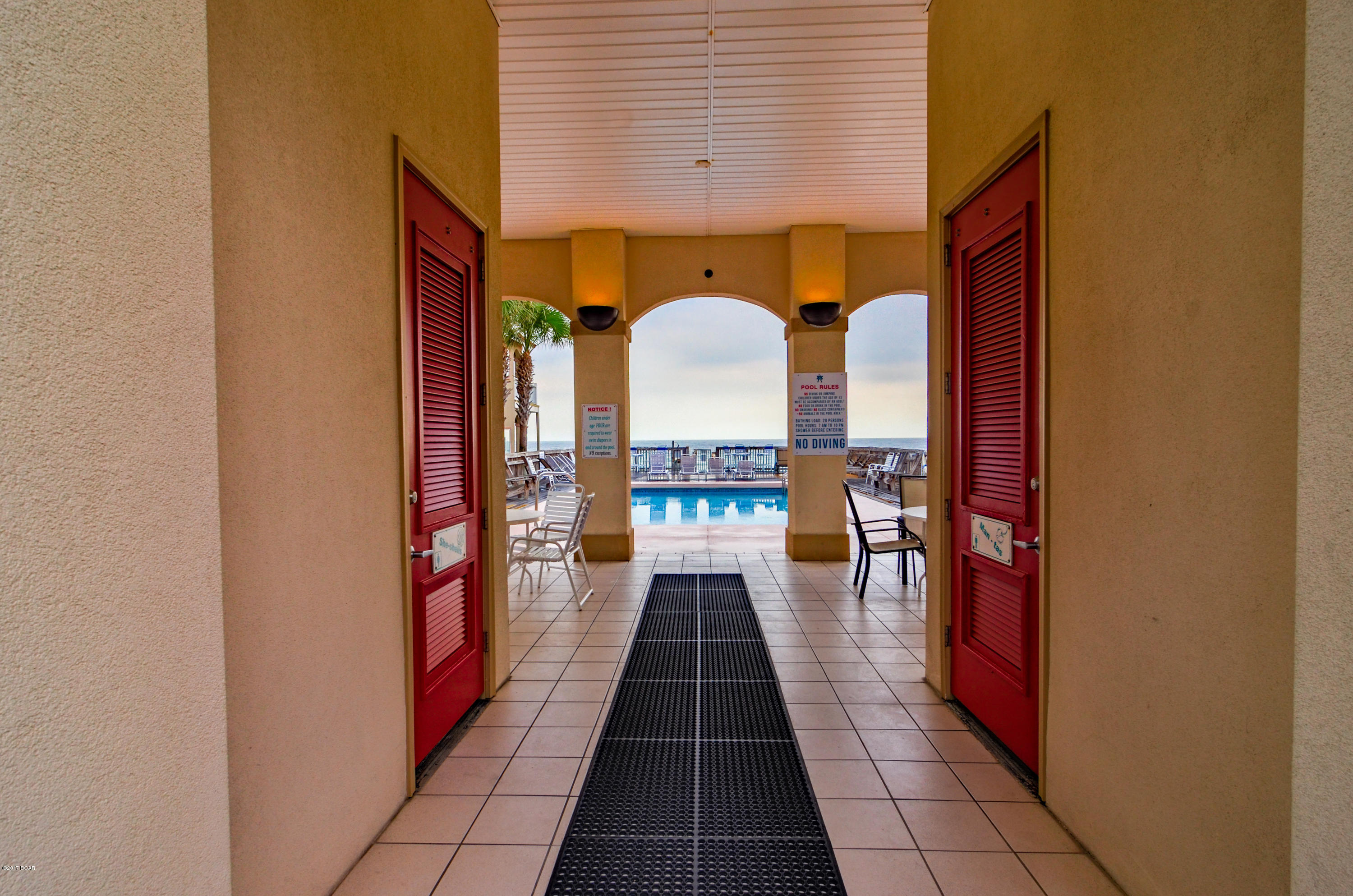 La Valencia Beach Resort - Residential