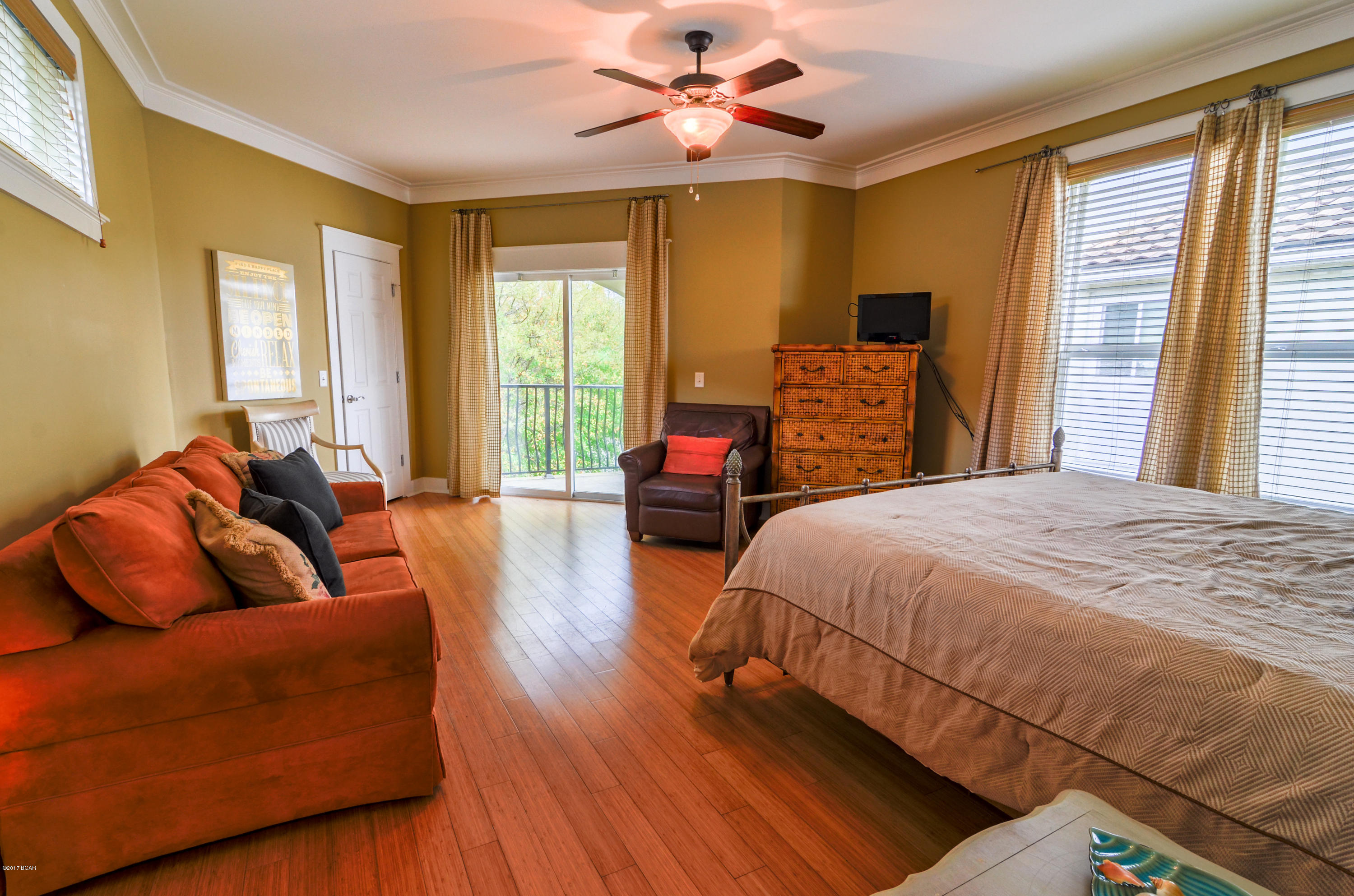 La Valencia Beach Resort - Residential