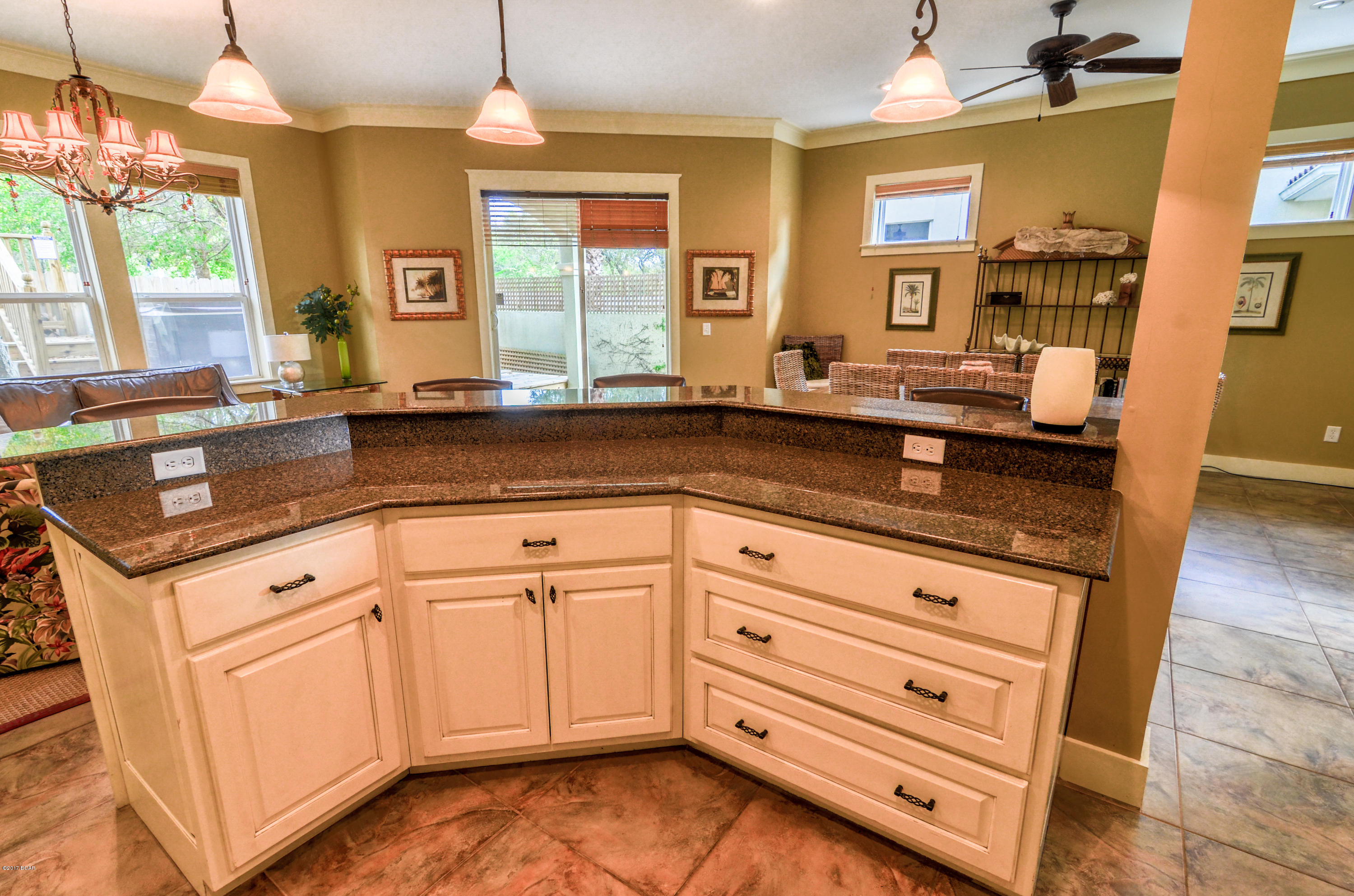 La Valencia Beach Resort - Residential