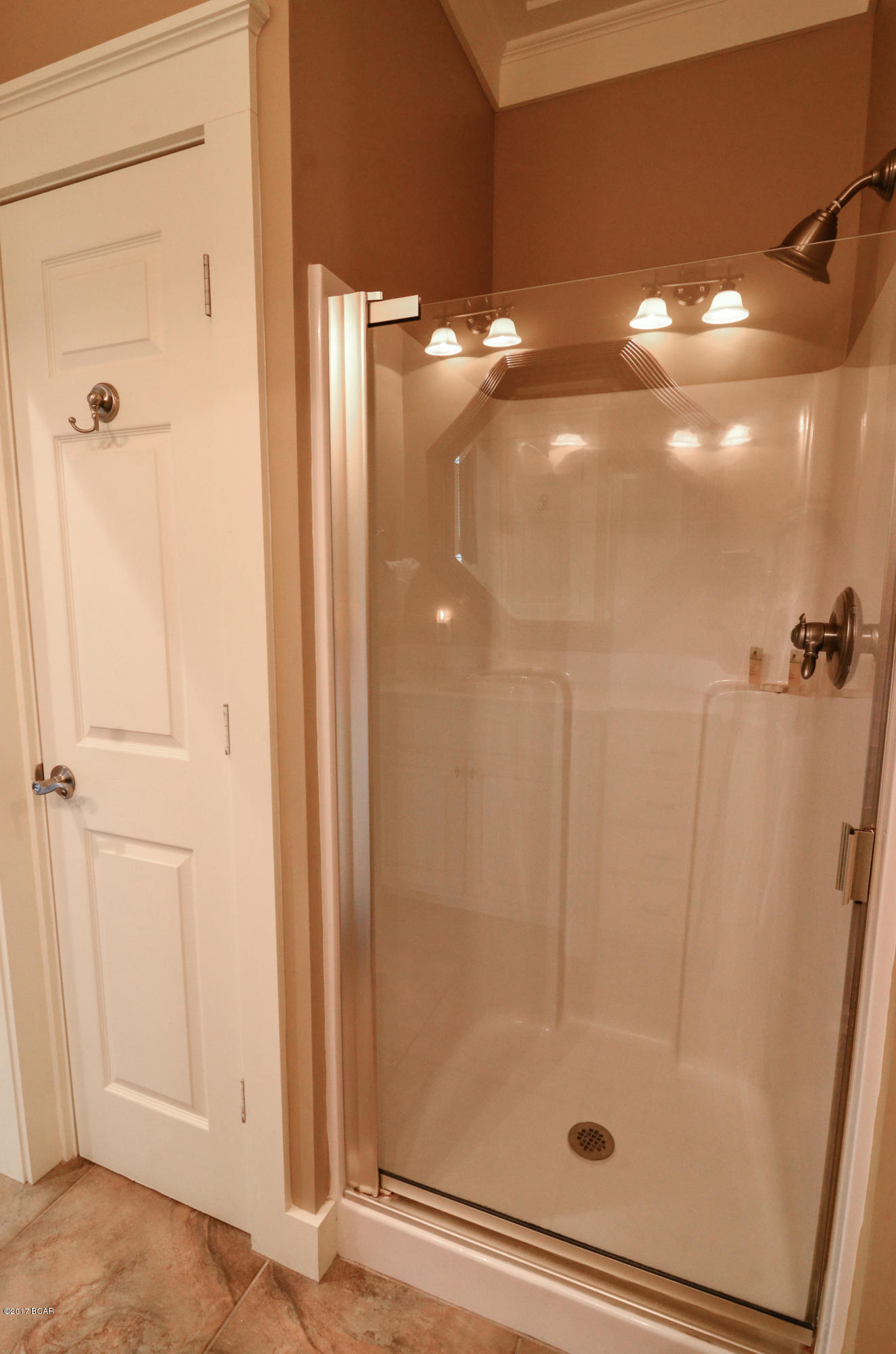 La Valencia Beach Resort - Residential