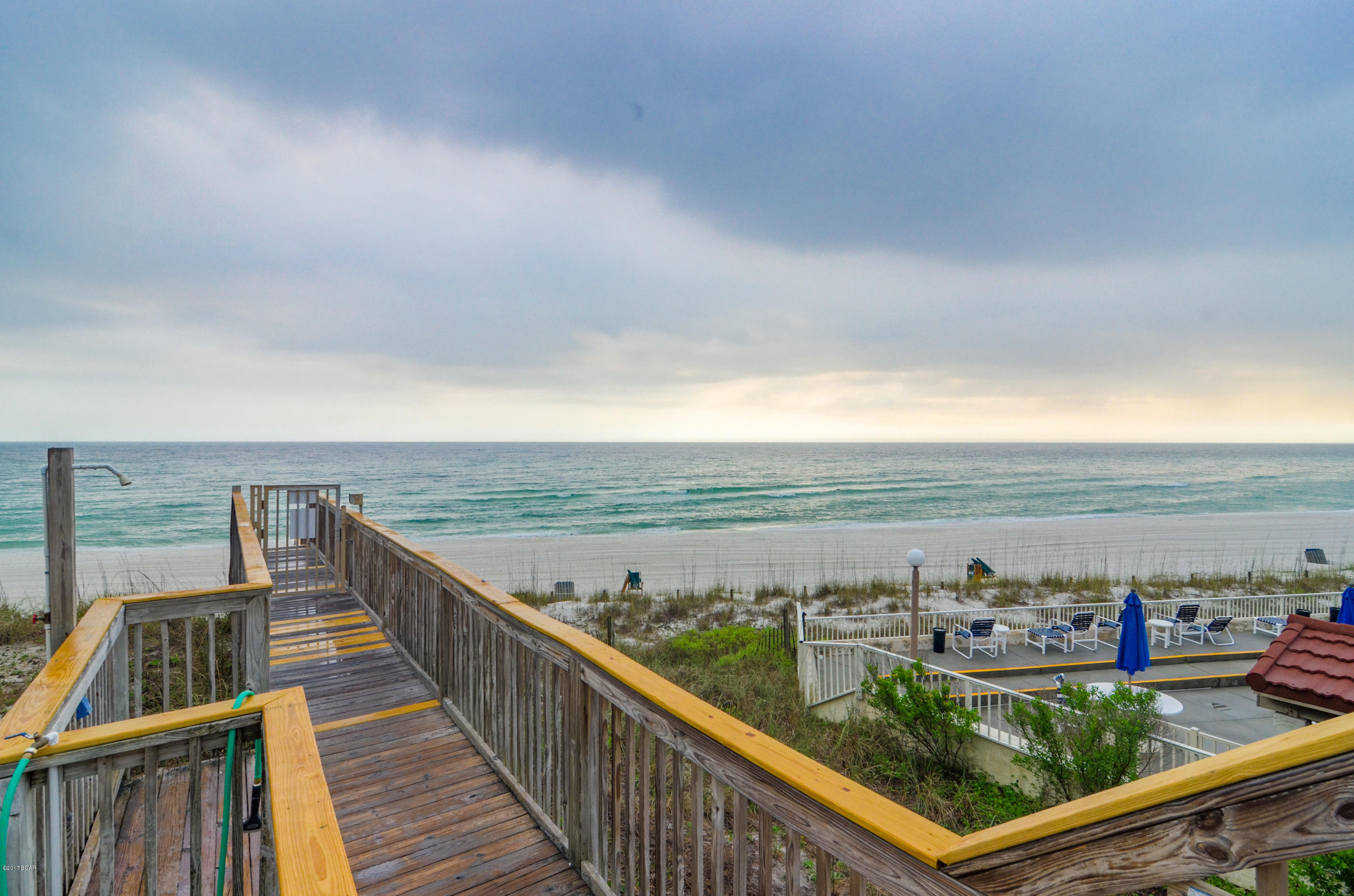 La Valencia Beach Resort - Residential