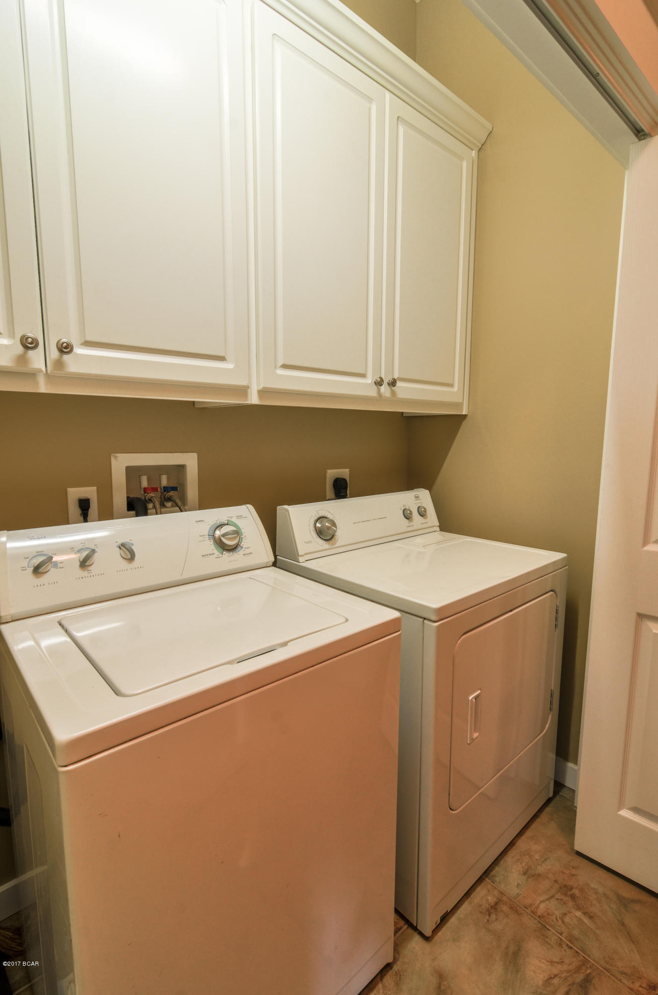 La Valencia Beach Resort - Residential