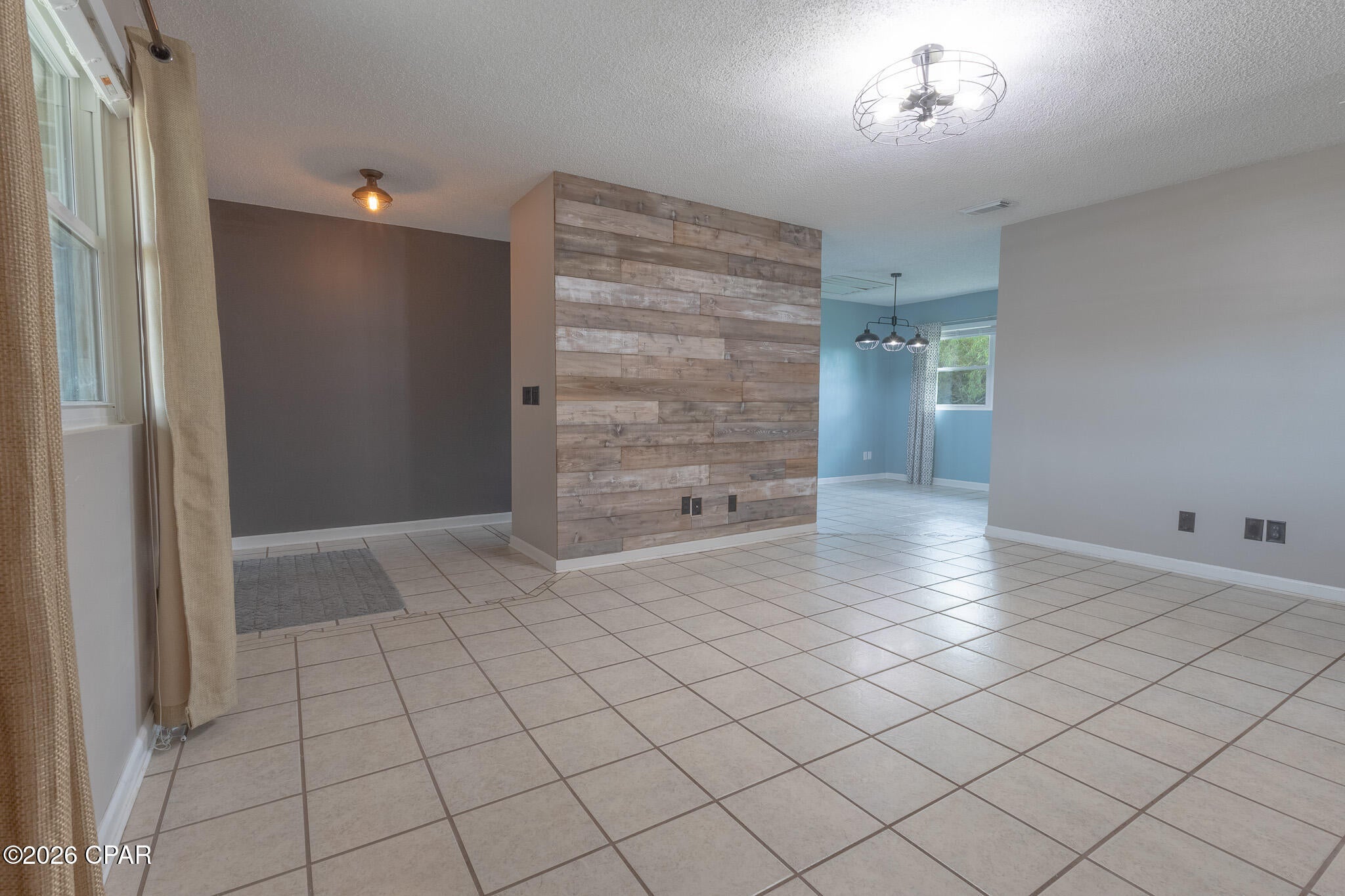 1302 W 12th Street