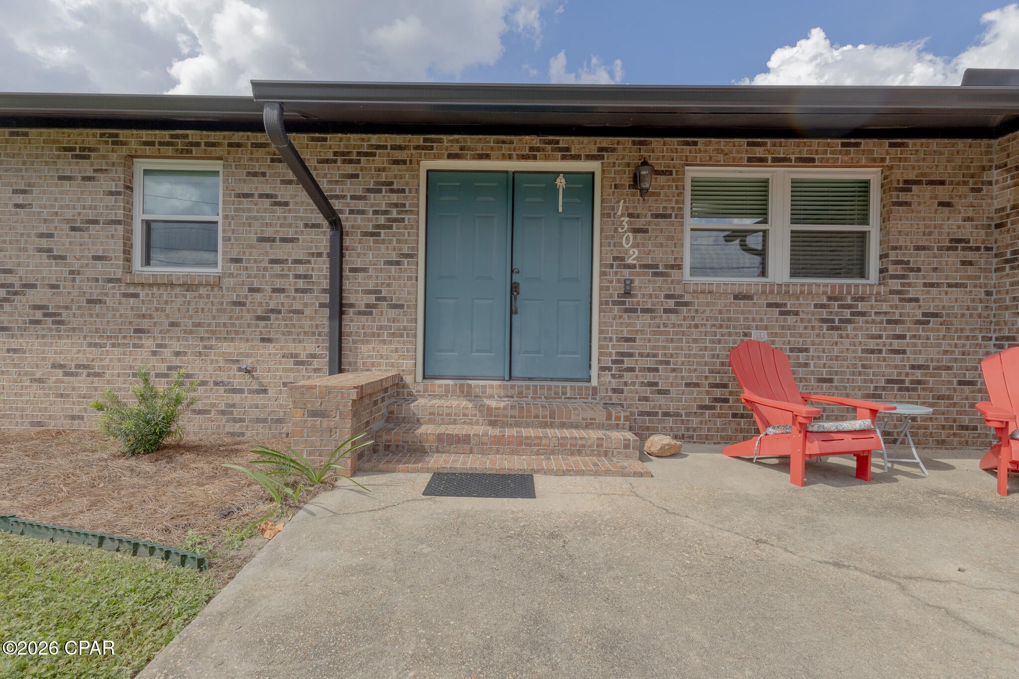 1302 W 12th Street