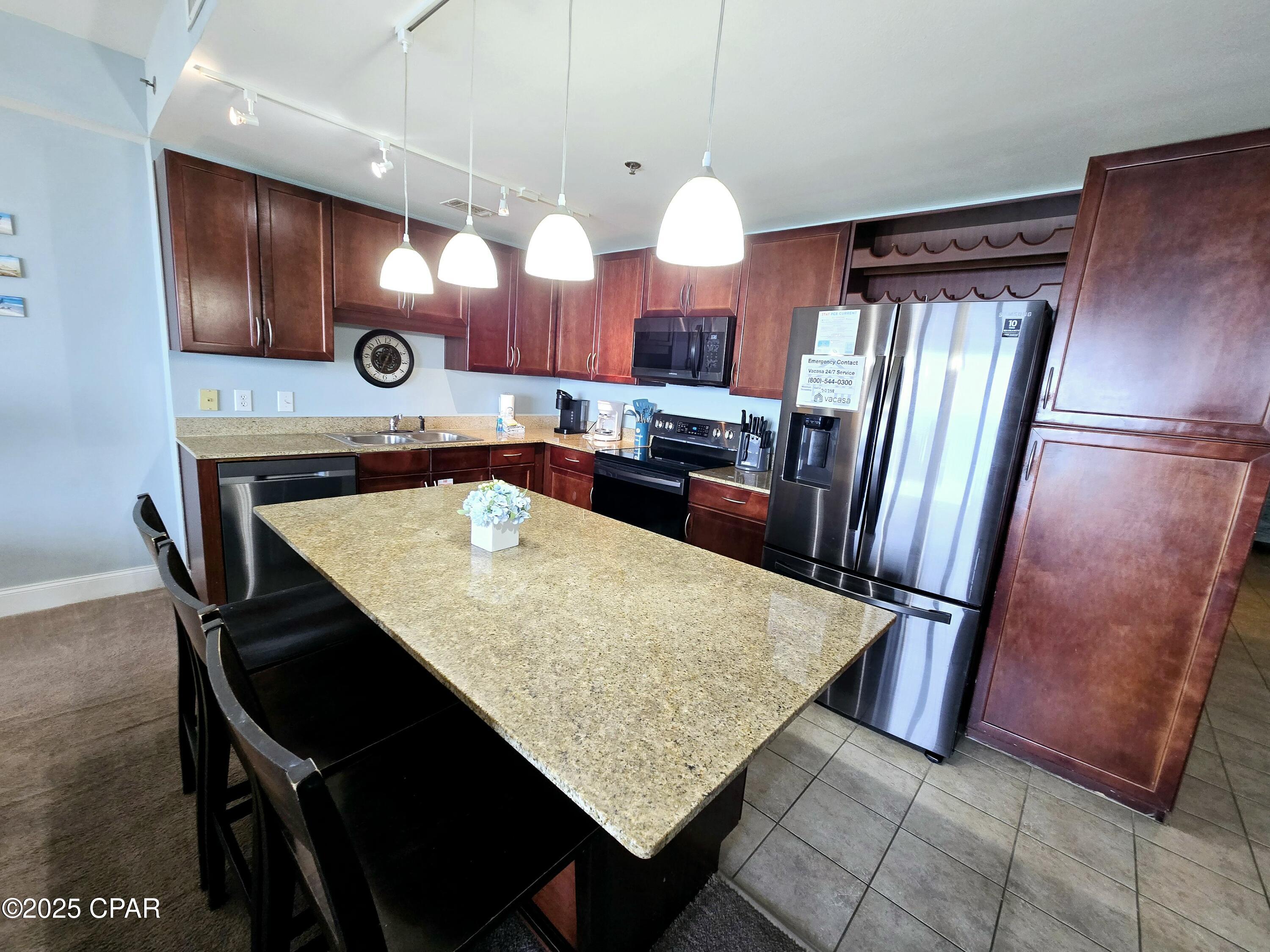 Laketown Wharf - Residential Lease