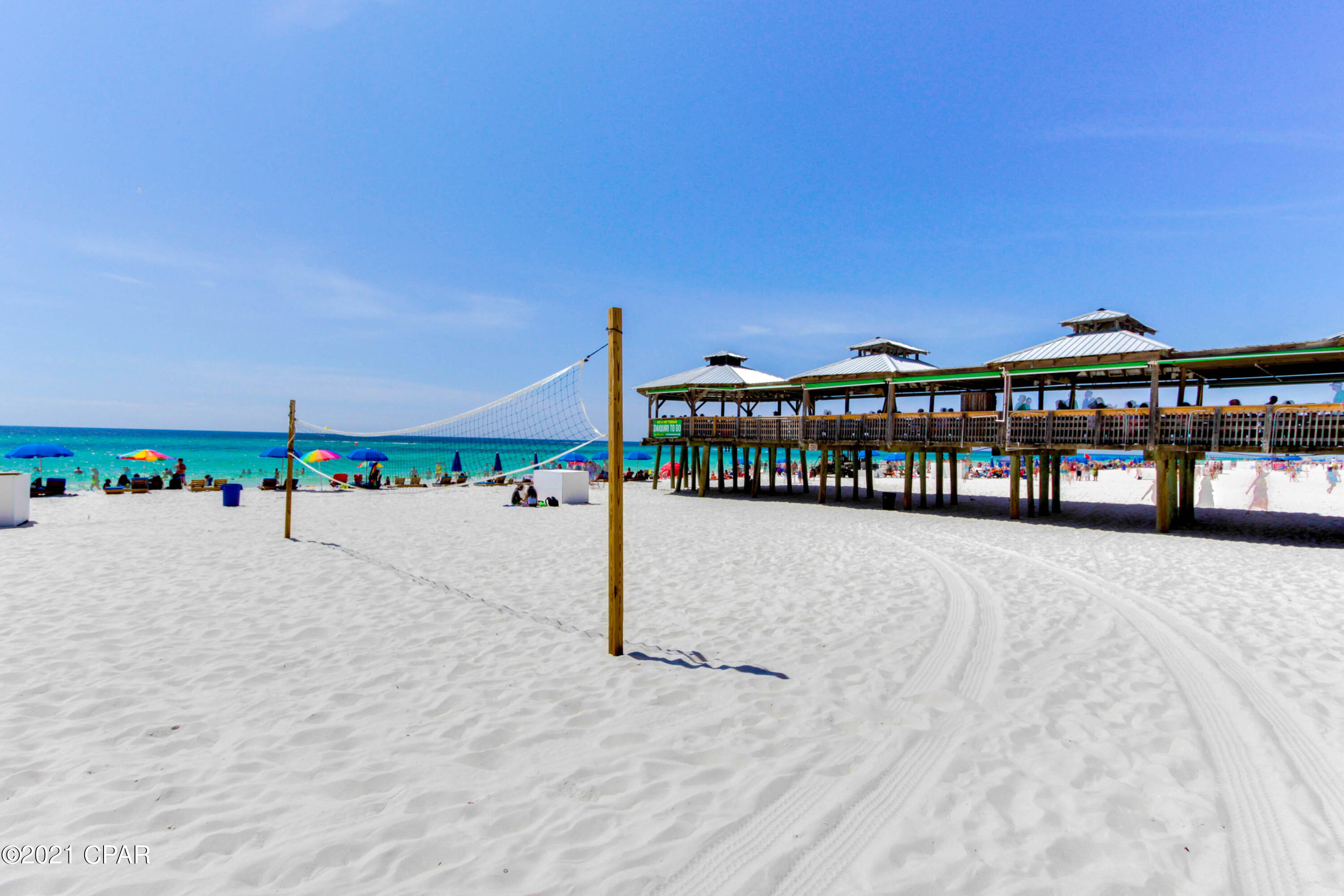 Fontainebleau Terrace - Residential