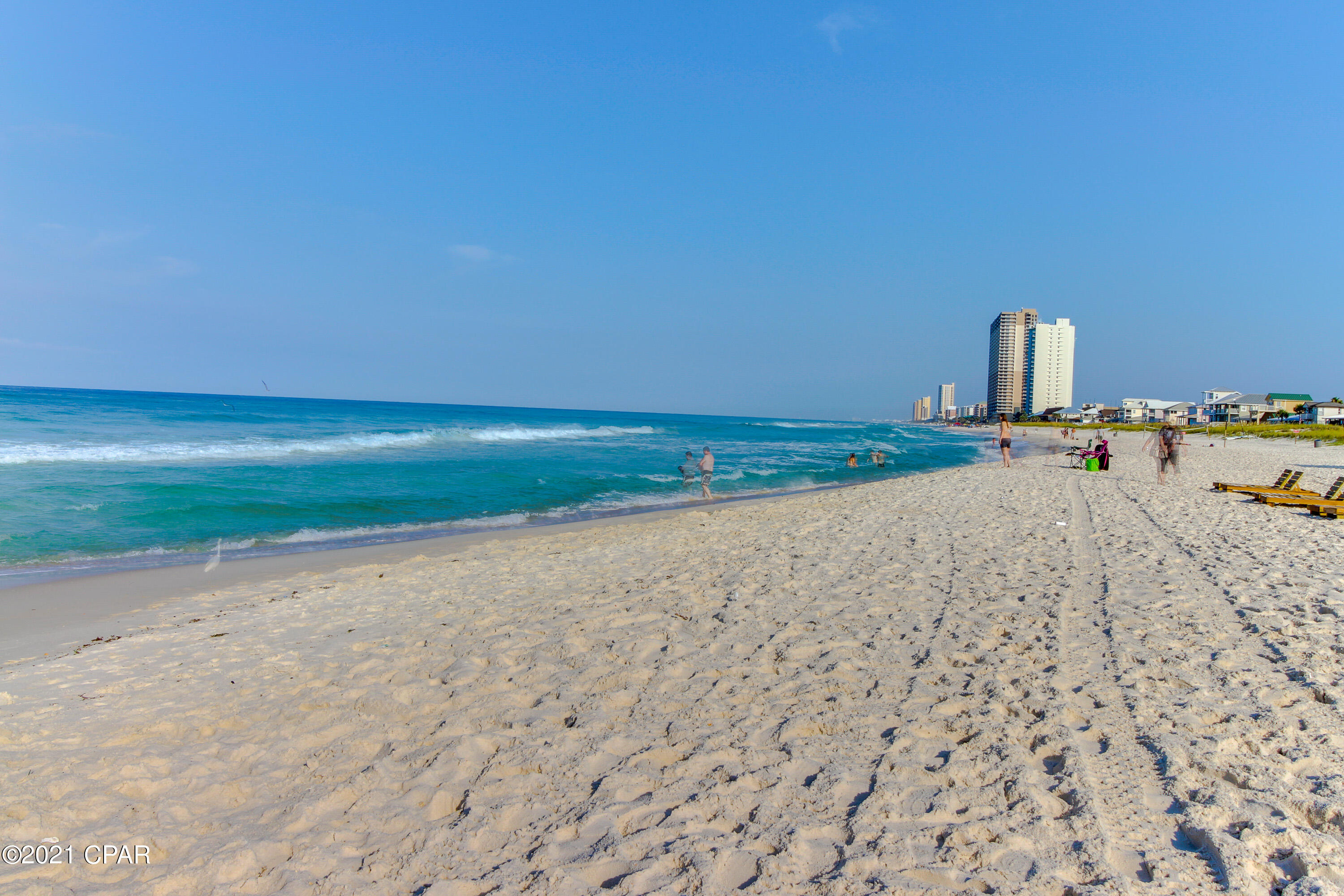 Fontainebleau Terrace - Residential