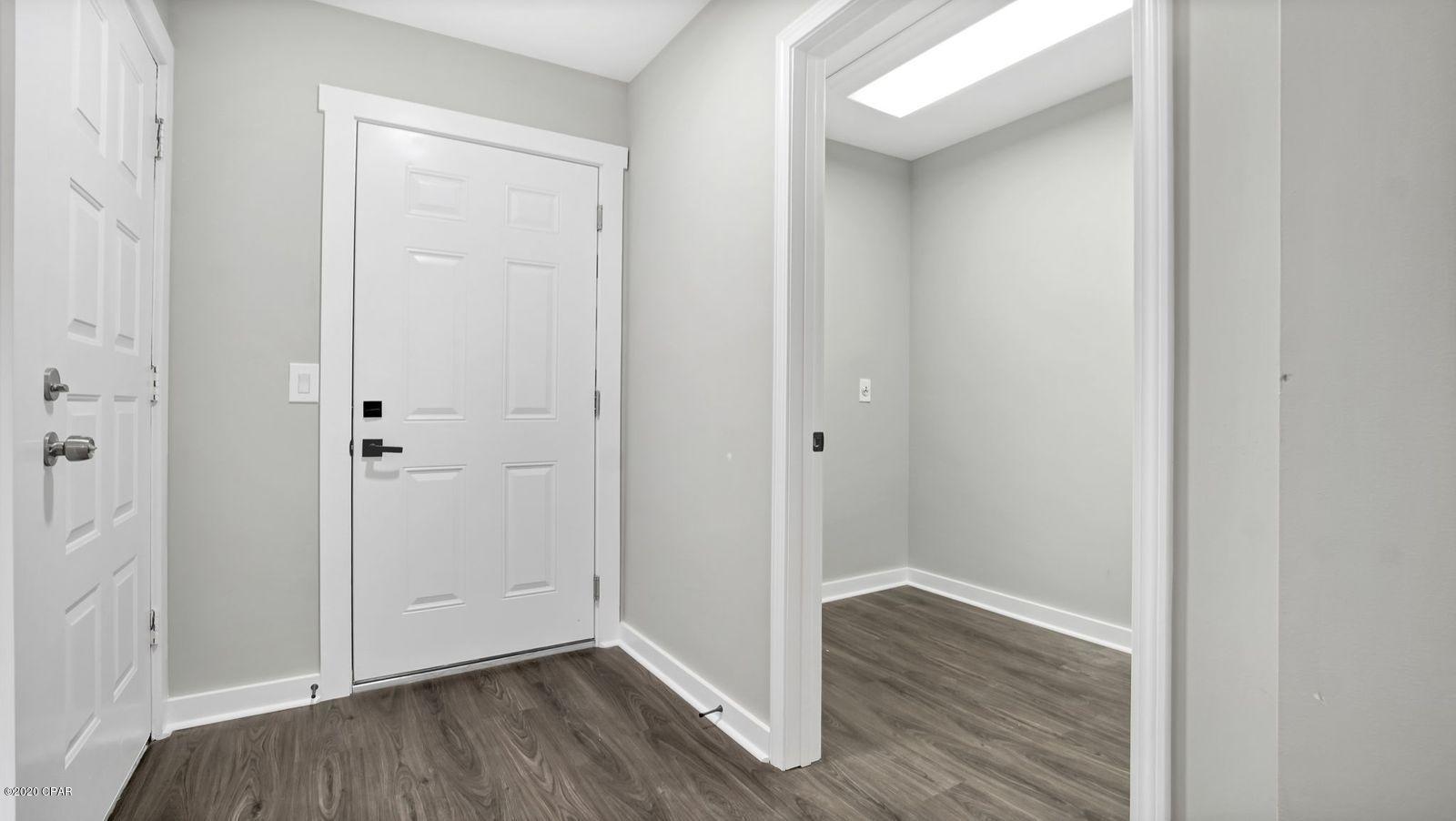 Venetian Villa - Residential