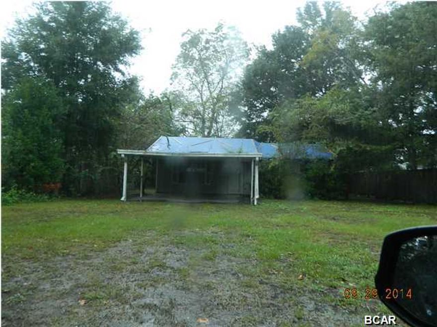 Nice little home that can be used for residential or commercial purposes. Property zoned Mixed Use-3, and has been previously used as a salon, but could easily be converted back to residential use. Has an extra room that could be used for an office, nursery, etc. Property being sold As Is. All measurements approximate, please verify if important.