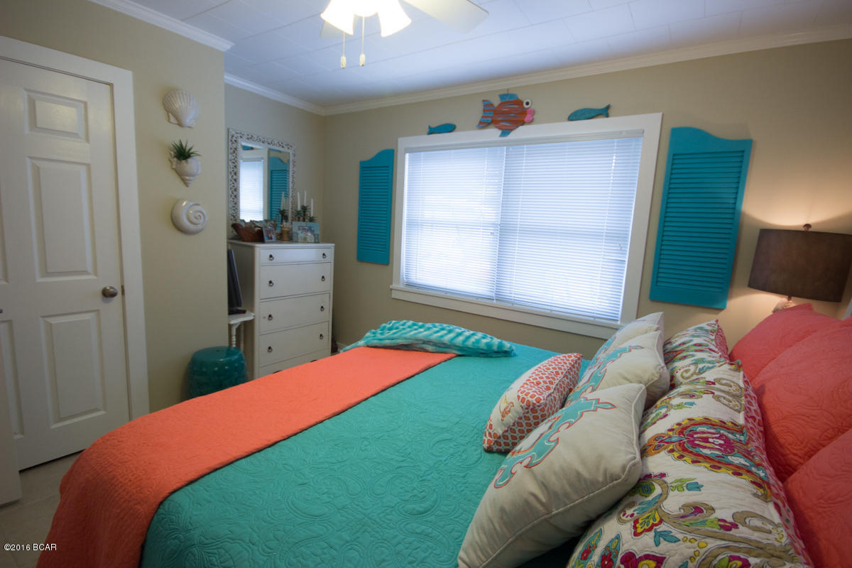 Bid-A-Wee Beach 1st Add - Residential