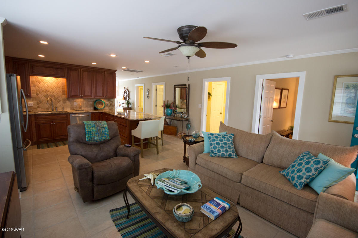 Bid-A-Wee Beach 1st Add - Residential