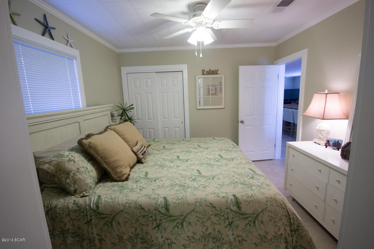 Bid-A-Wee Beach 1st Add - Residential