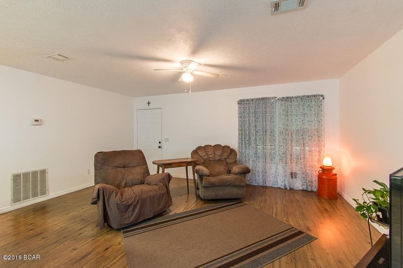 Lakewood Manor U-3 - Residential