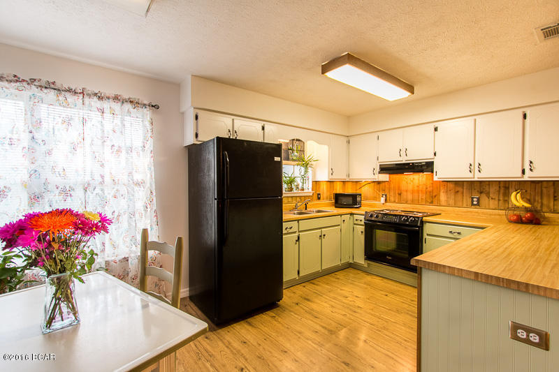 Lakewood Manor U-3 - Residential