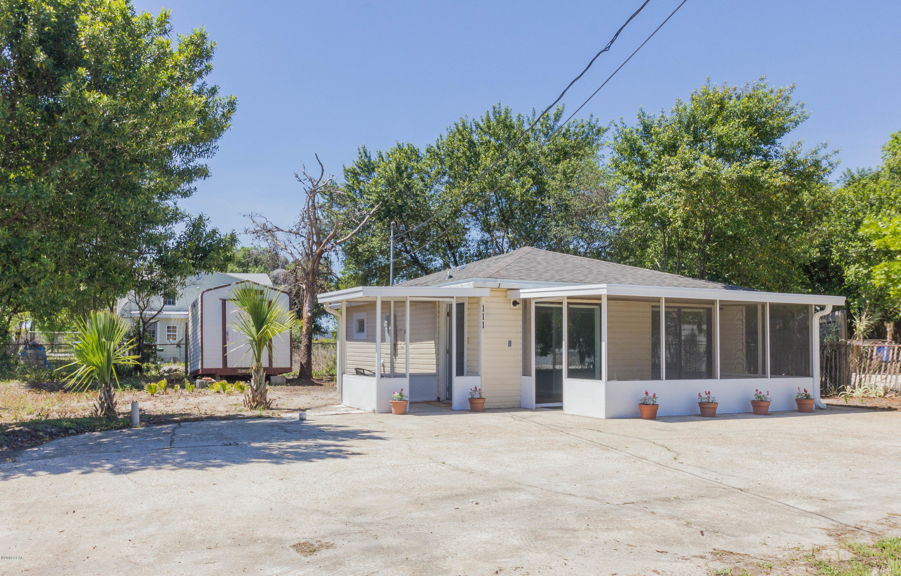 [No Recorded Subdiv] - Residential