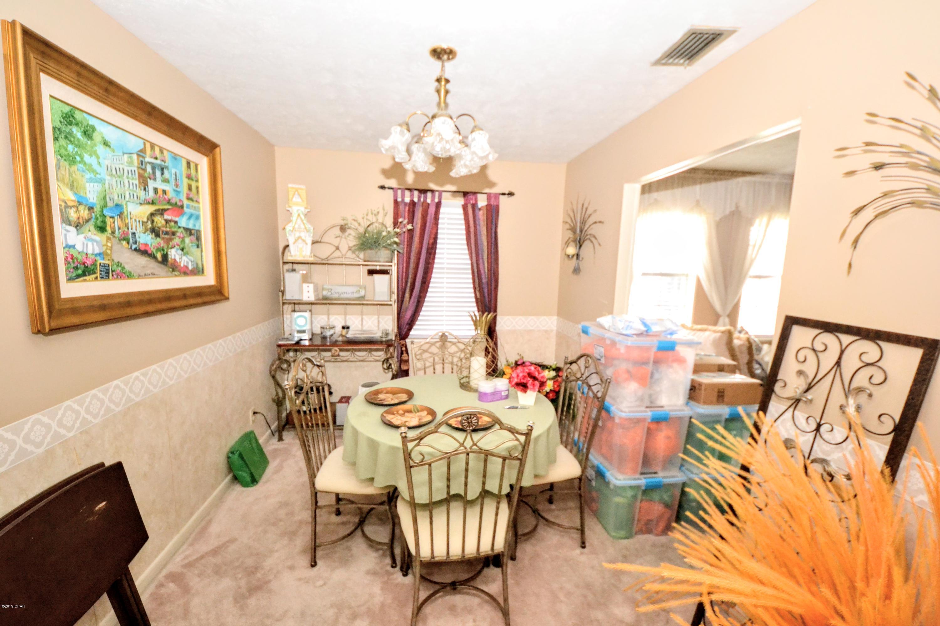 Venetian Villa 2nd Add Replat - Residential