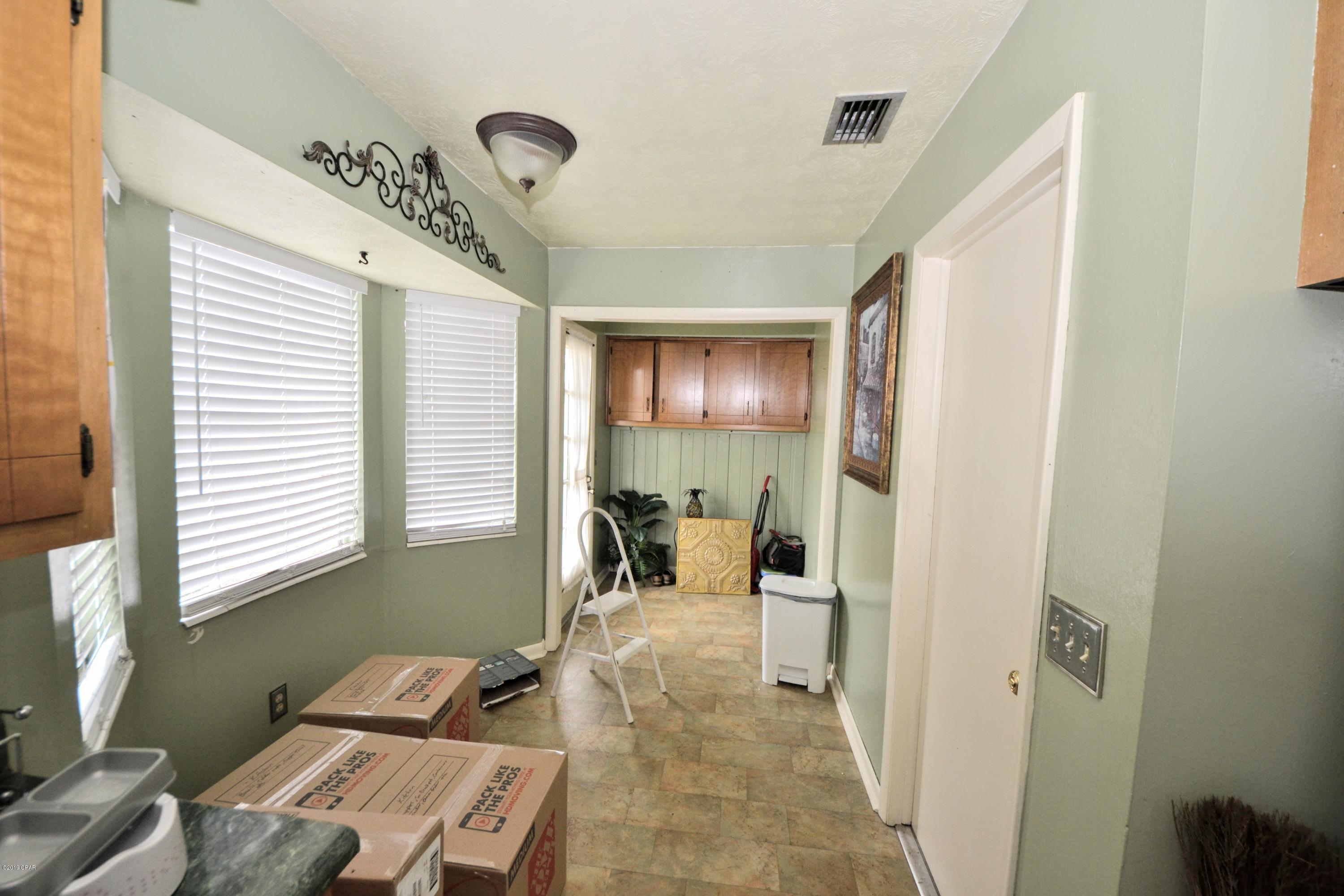 Venetian Villa 2nd Add Replat - Residential