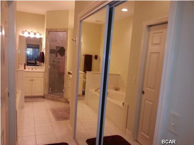 Oaks Plantation - Residential