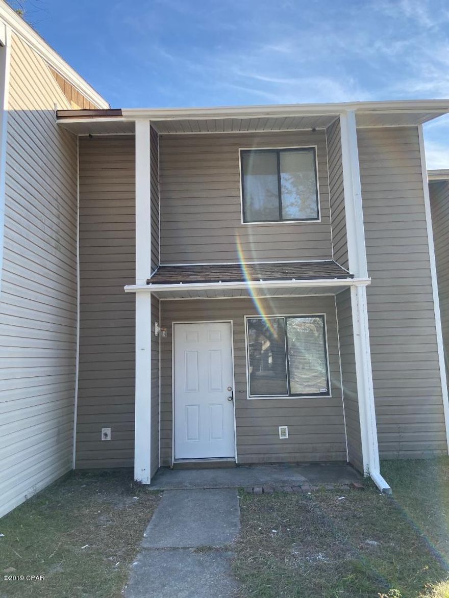 2 bedroom 1.5 bath townhome in Parker. New Carpet and Paint. Convenient to Tyndall, Eastern Ship Building. No pets. Garbage included.