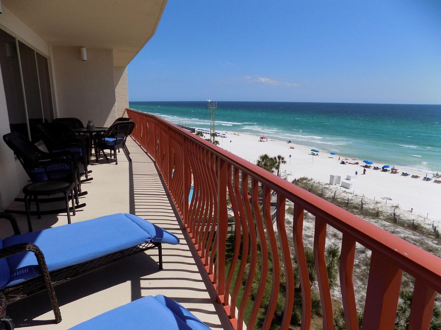 Beautiful unit at Hidden Dunes Condo. Rarely available end unit with awesome views of the Gulf of Mexico. From the moment you step inside, this unit will welcome you to the beach. From the large open foyer with beautiful columns to the expansive Gulf Front Balcony, you will love this unit's lovely coastal décor.