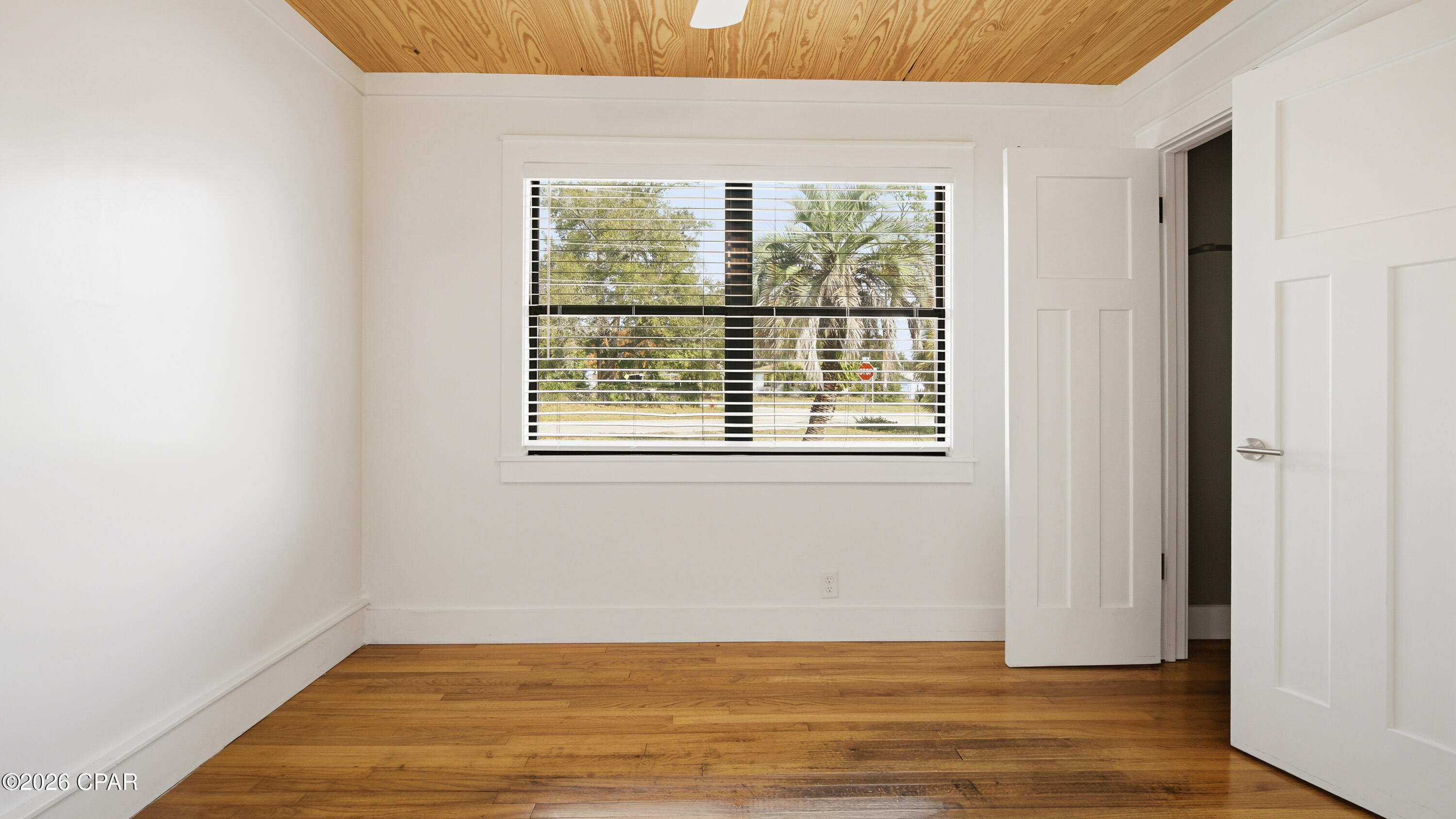 [No Recorded Subdiv] - Residential Lease