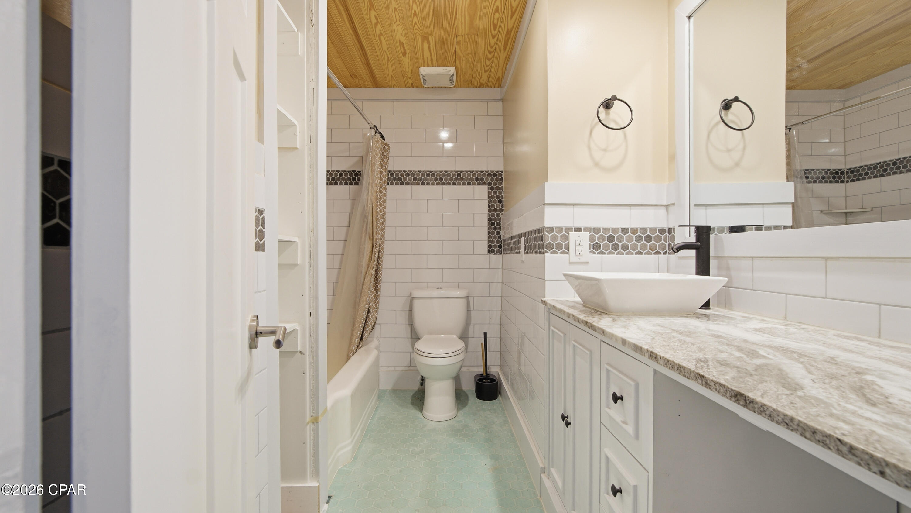 [No Recorded Subdiv] - Residential Lease