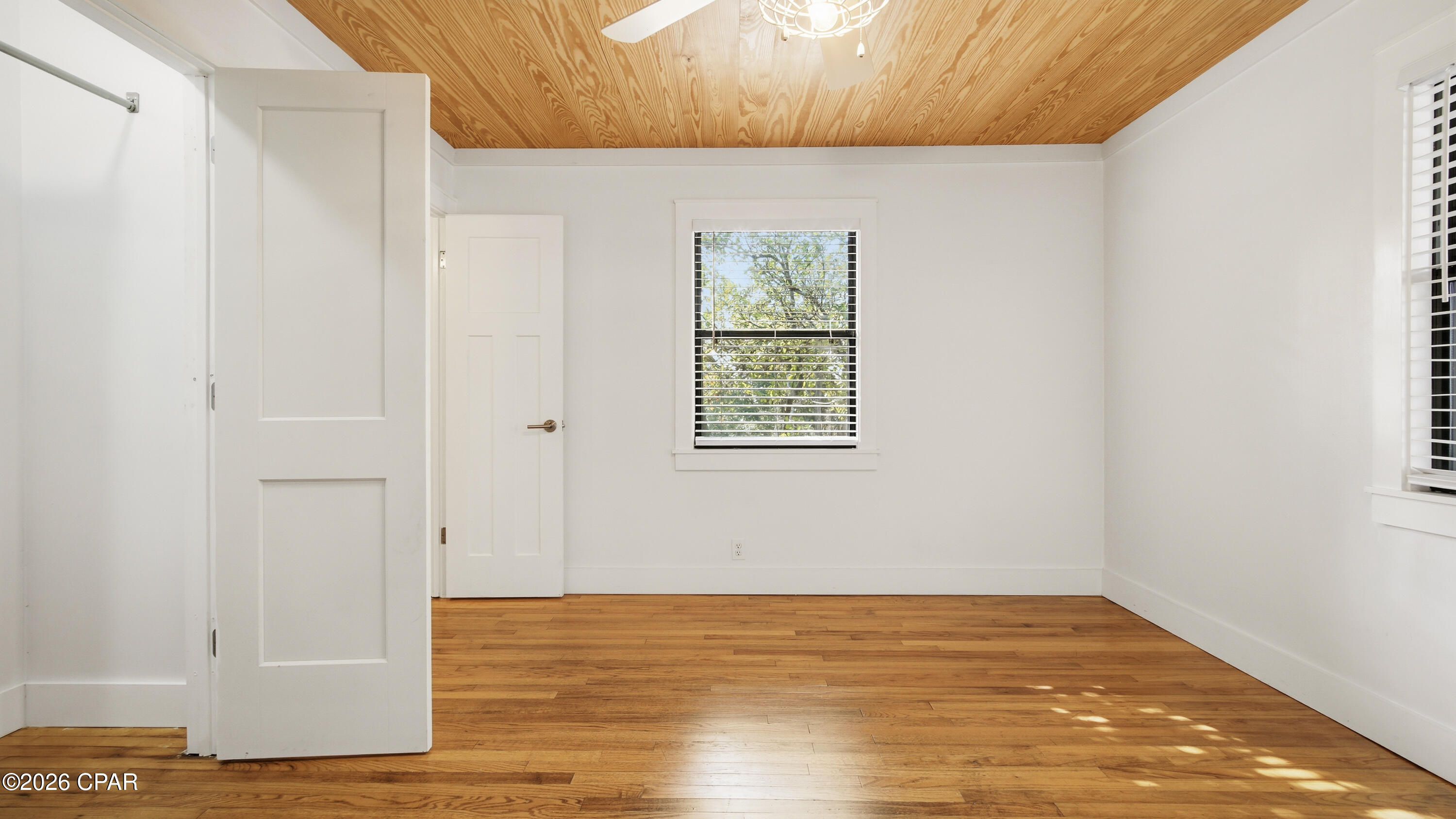 [No Recorded Subdiv] - Residential Lease