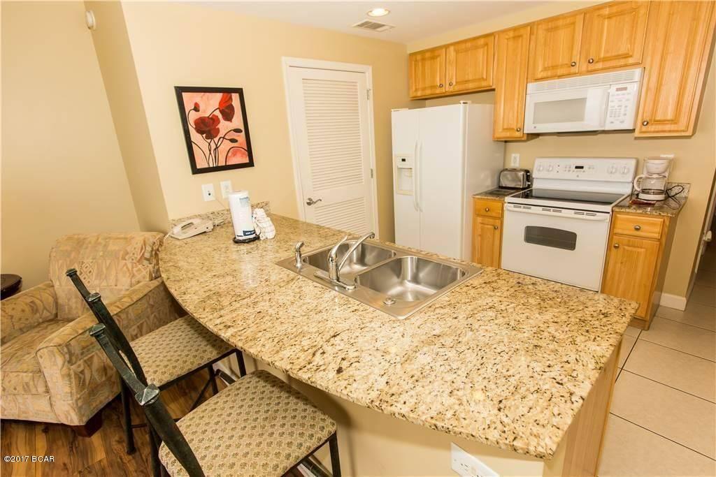 Splash Condo - Residential