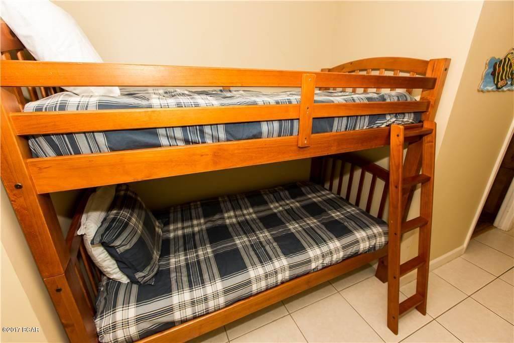 Splash Condo - Residential