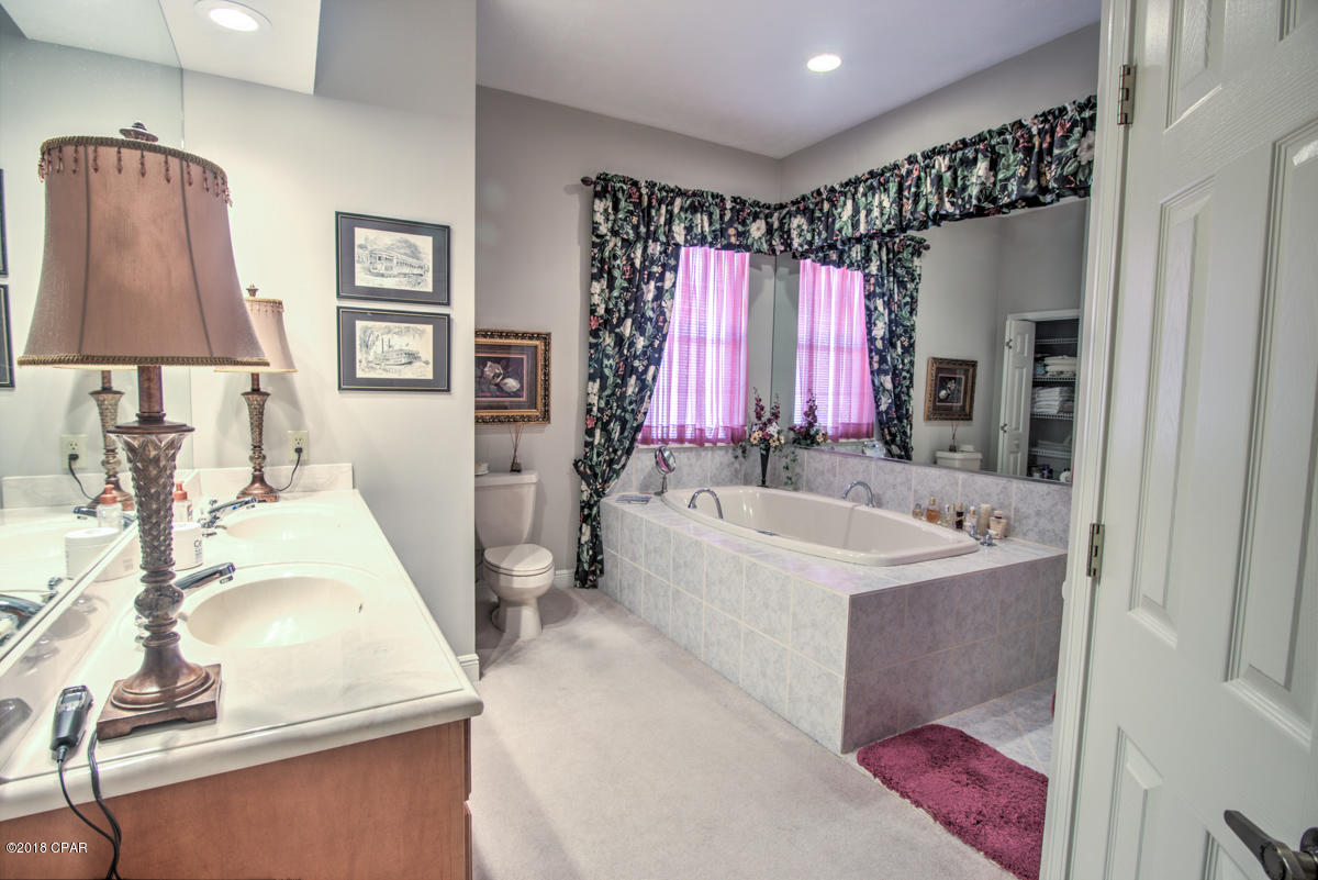 Creek Hollow Estates Unit - Residential