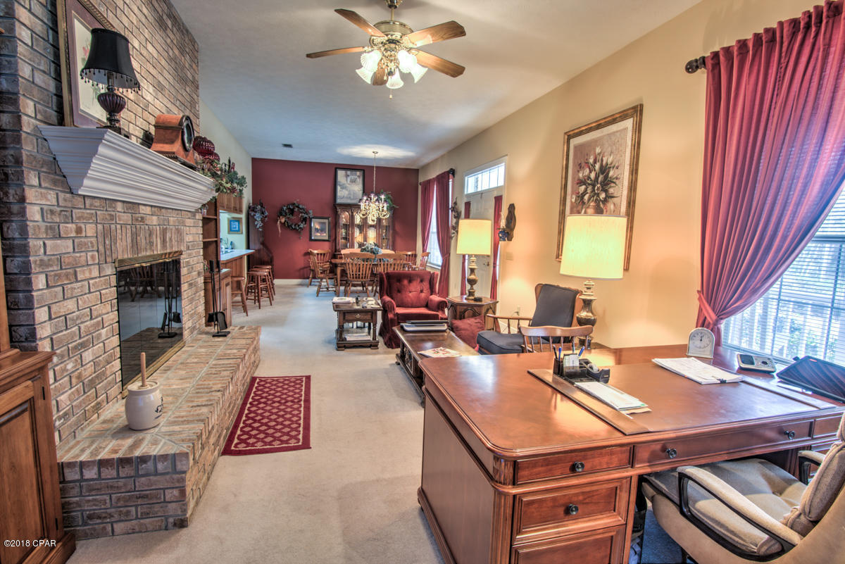 Creek Hollow Estates Unit - Residential